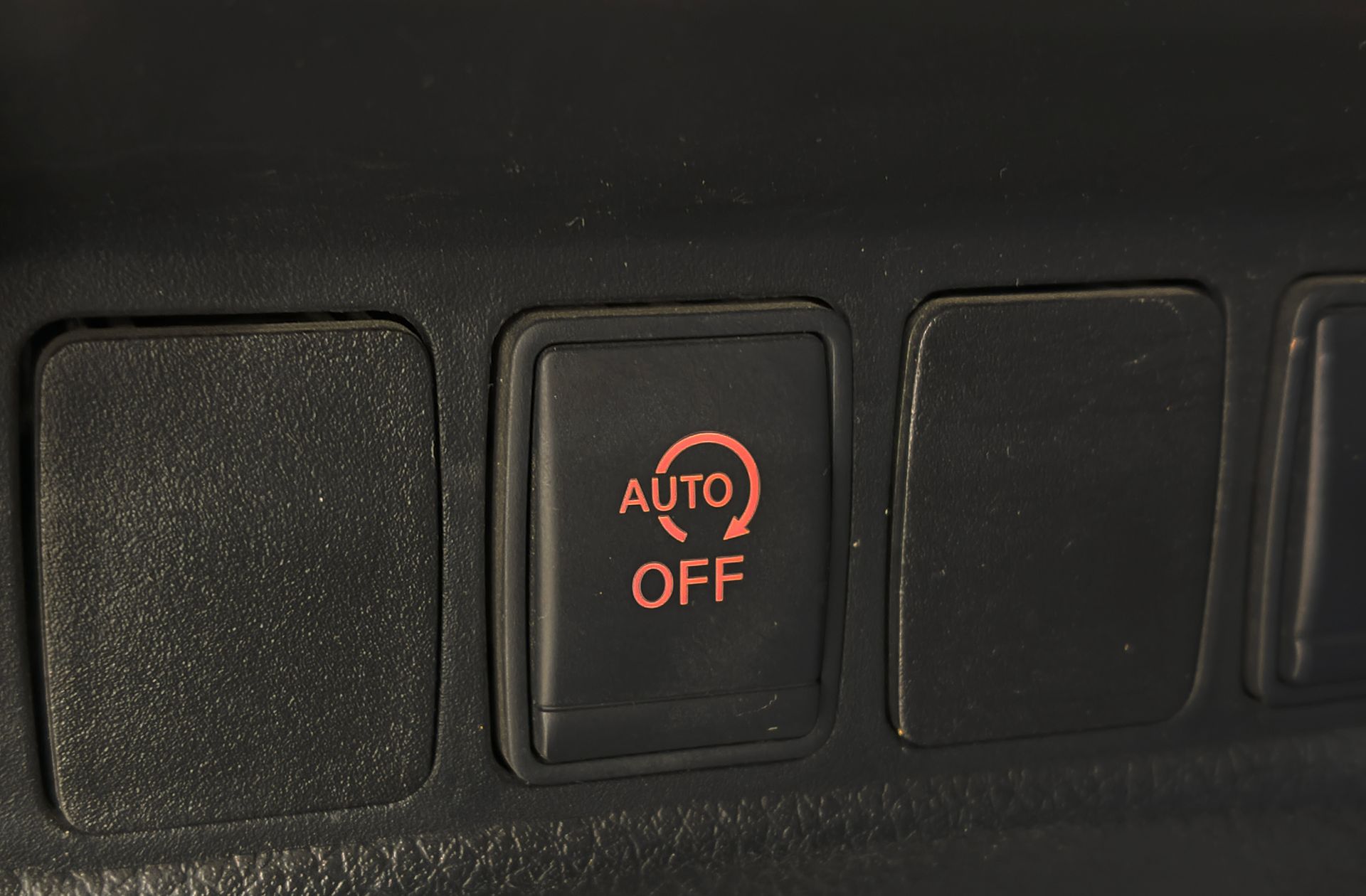 Nissan Qashqai DIG-T 115 N-Connecta 4x2 - foto 9