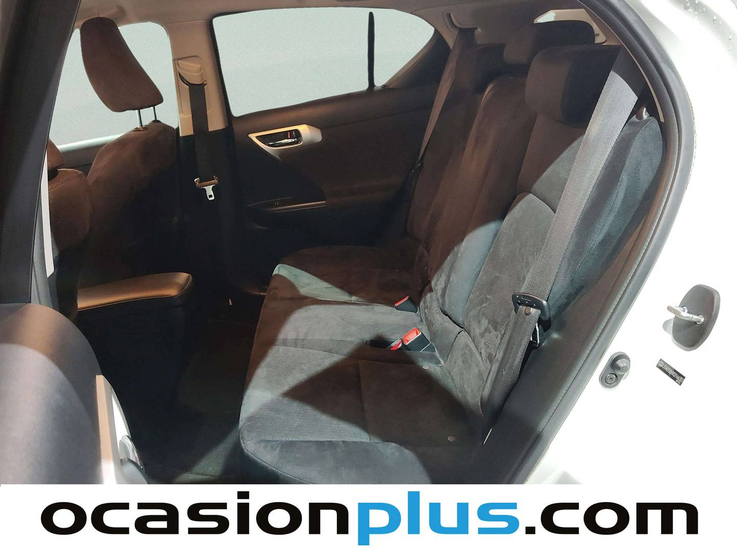 Foto Lexus CT Lexus CT Hybrid Drive Move On (136 CV)