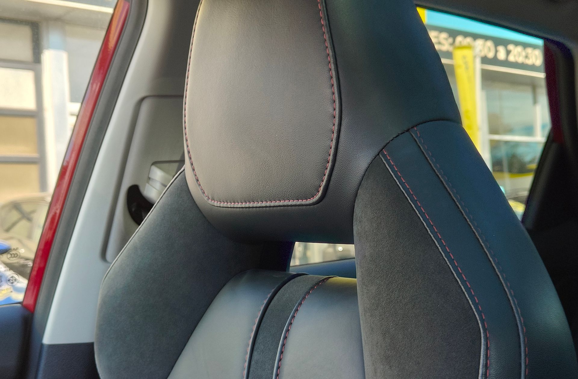 MG EHS 1.5 T-GDi PHEV Luxury - foto 14
