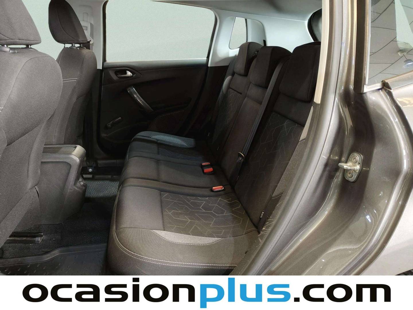 Foto asientos traseros Peugeot 2008 Peugeot 2008 PureTech 110 S&S Active (110 CV)