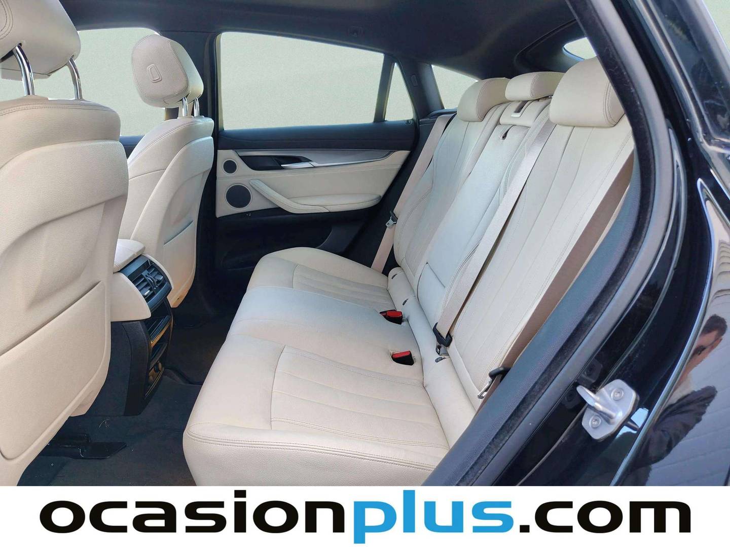 Foto asientos traseros BMW X6 BMW X6 xDrive30d (258 CV) Pack M