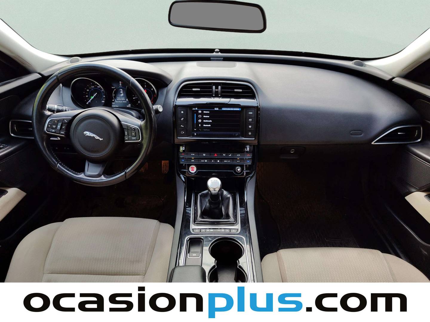 Jaguar XE Jaguar XE 2.0 Diesel XE-Pure RWD (180 CV) de ocasión