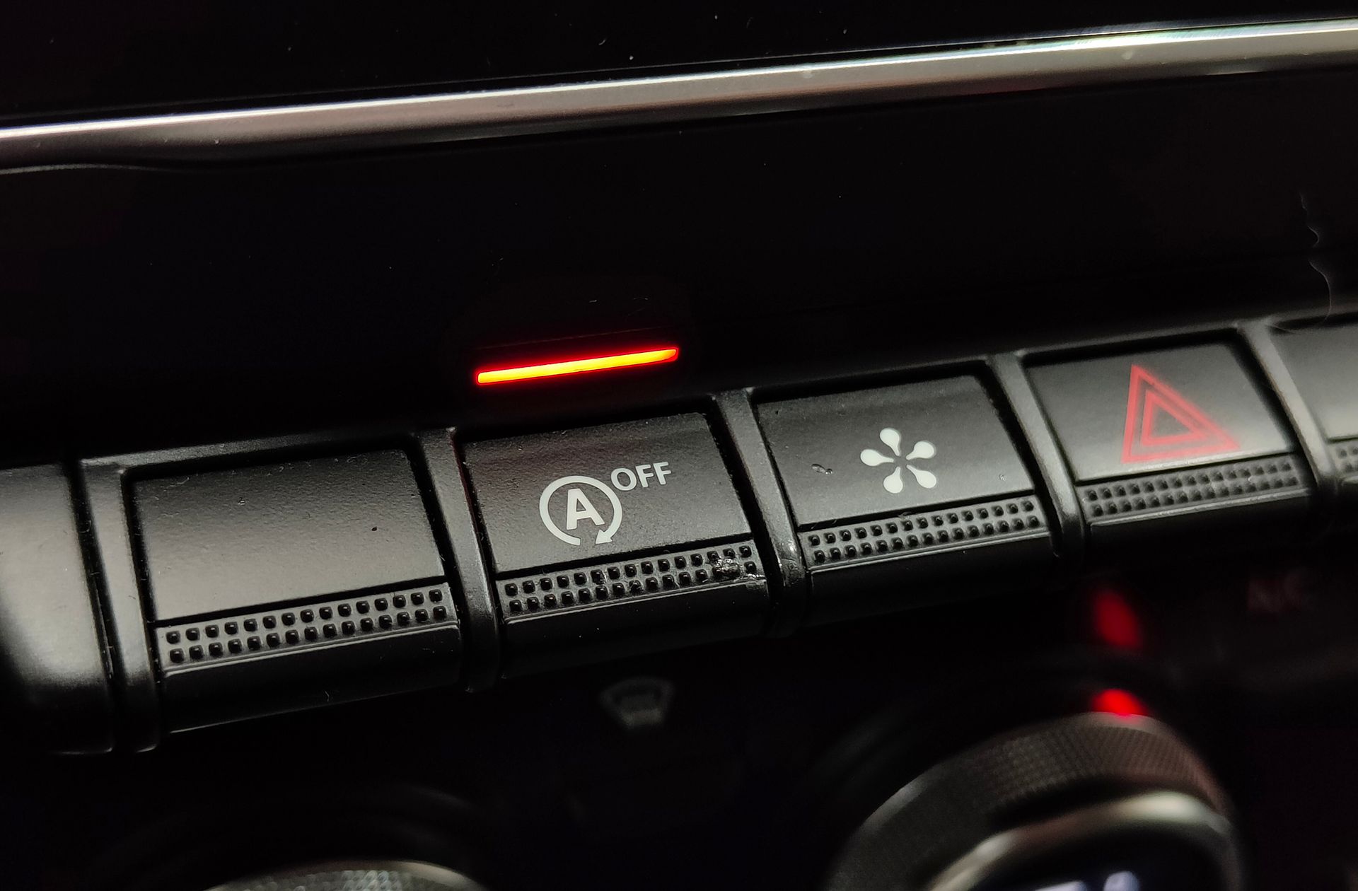 Renault Arkana Zen TCe 140 Mild Hybrid EDC - foto 31