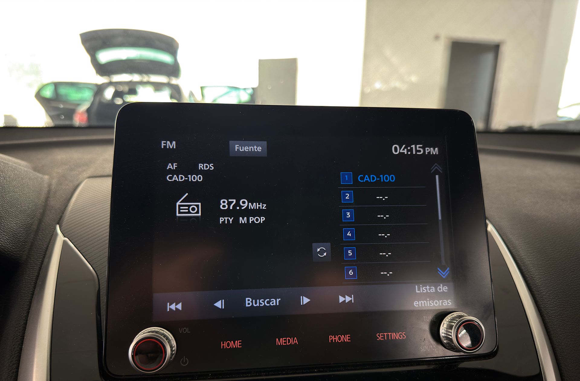 Mitsubishi Eclipse Cross 2.4 PHEV Kaiteki 4WD - foto 29
