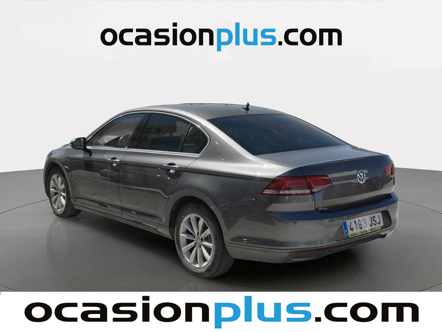 Foto trasera Volkswagen Passat Volkswagen Passat Advance 2.0 TDI BMT (150 CV) izquierda