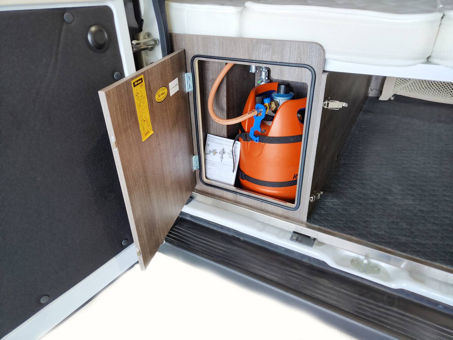 Benimar BENIVAN Benimar BENIVAN B120 ES (140 CV) 4 Plazas 140cv