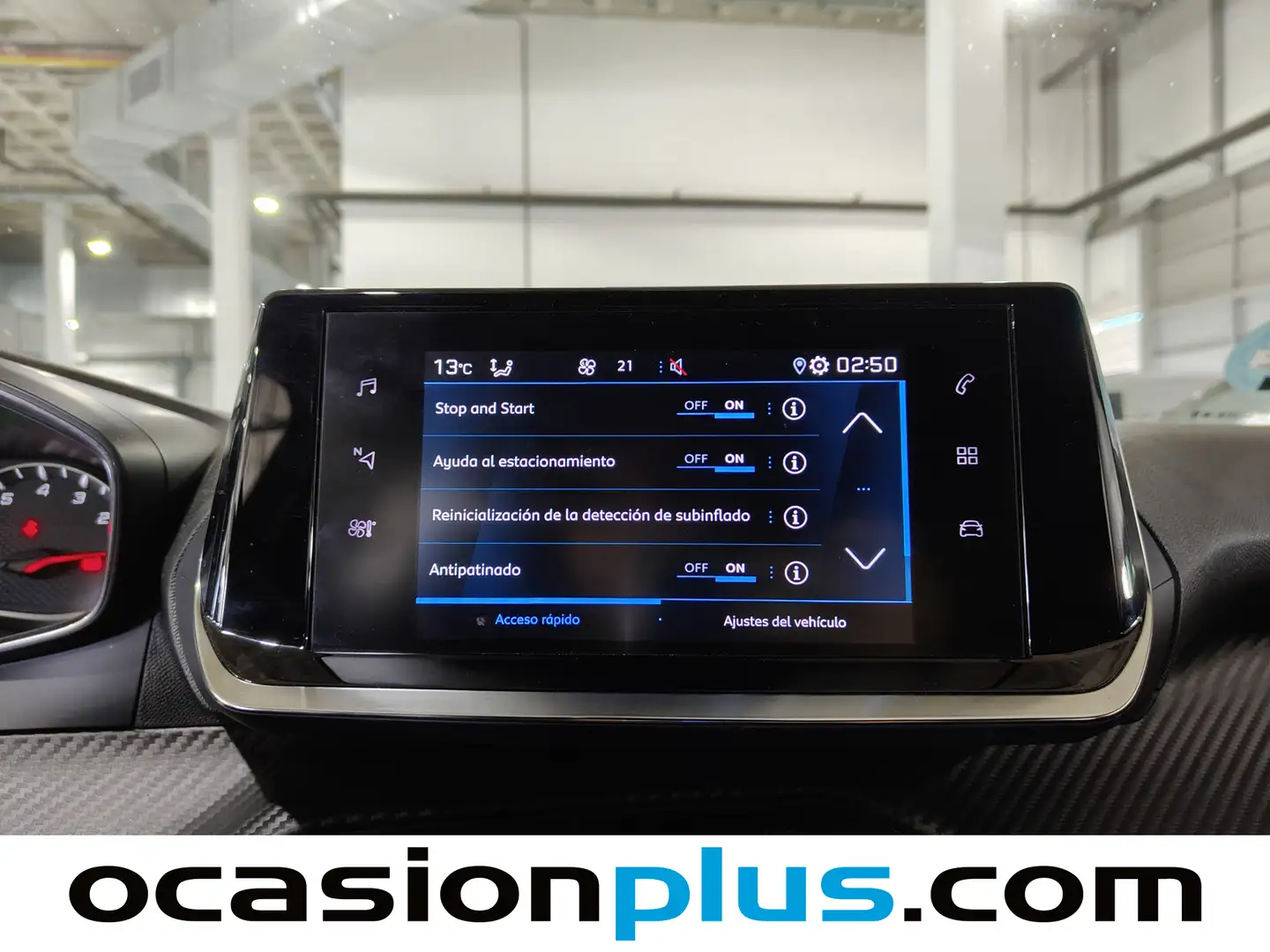 Foto Peugeot 2008 Peugeot 2008 2008 PureTech 100 S&S Allure (100 CV)