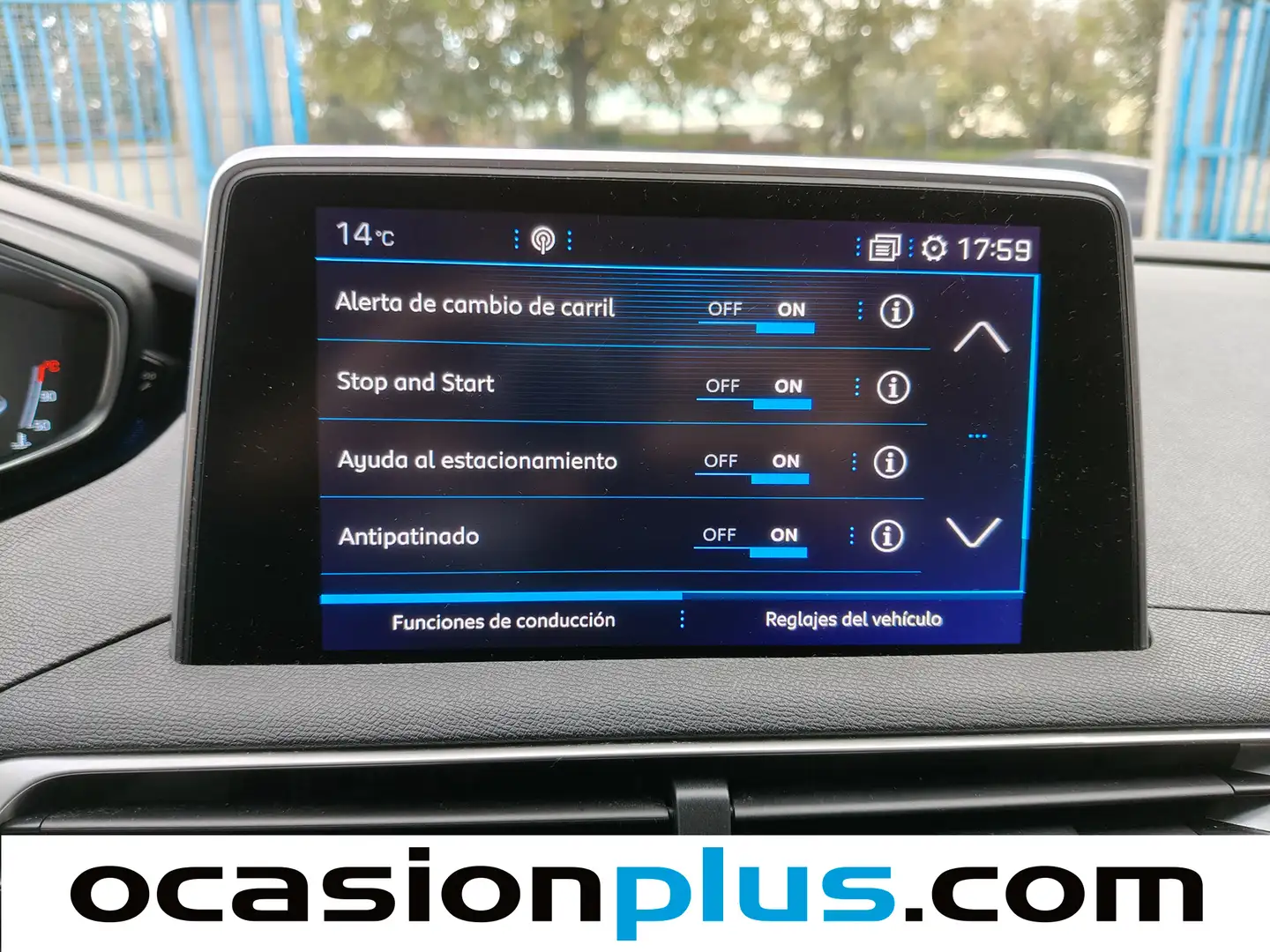 Foto Peugeot 5008 Peugeot 5008 BlueHDi 130 S&S Allure (130 CV) 7 Plazas