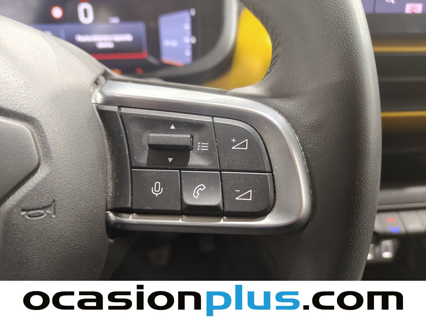 Foto Jeep Avenger Jeep Avenger 1.2 G Summit (100 CV)