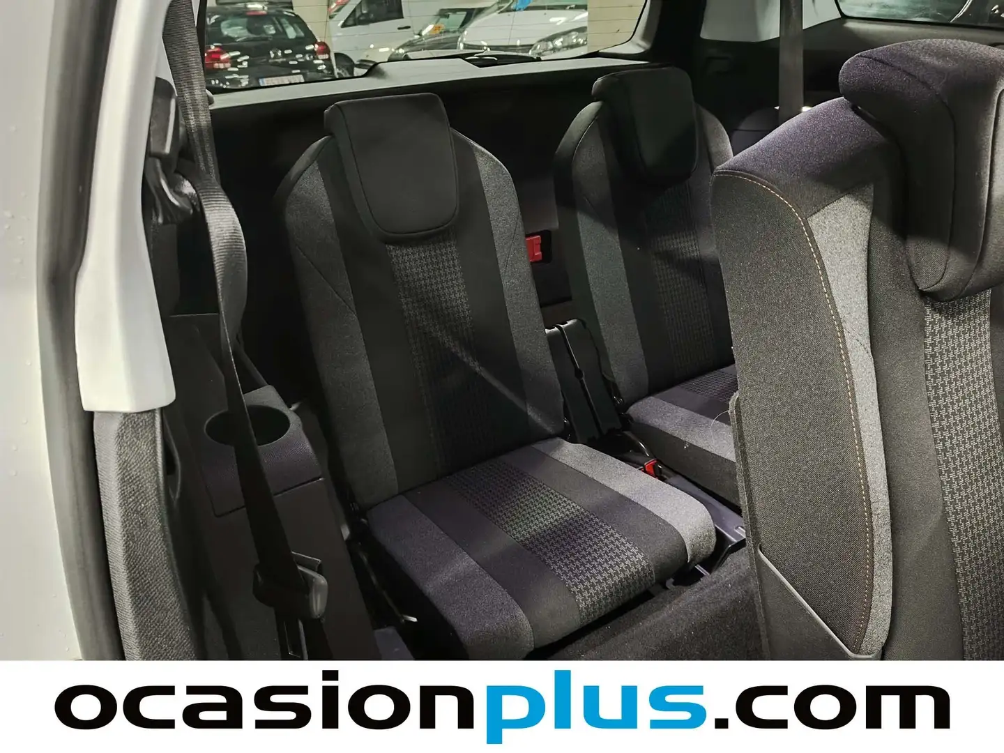 Foto Peugeot 5008 Peugeot 5008 BlueHDI 130 Active S&S (130 CV) 7 Plazas