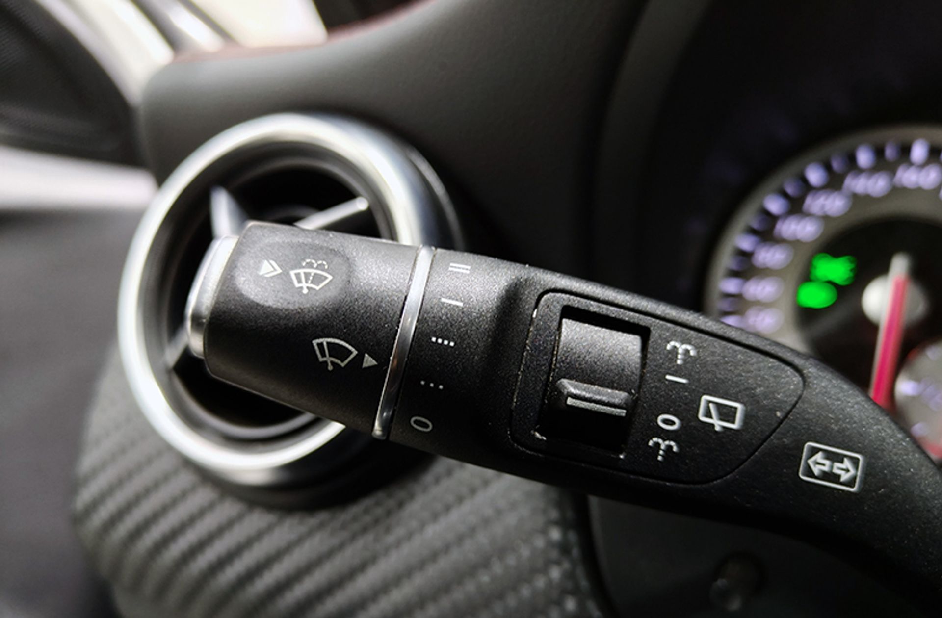 Mercedes-Benz Clase A 200 CDI AMG Line - foto 22