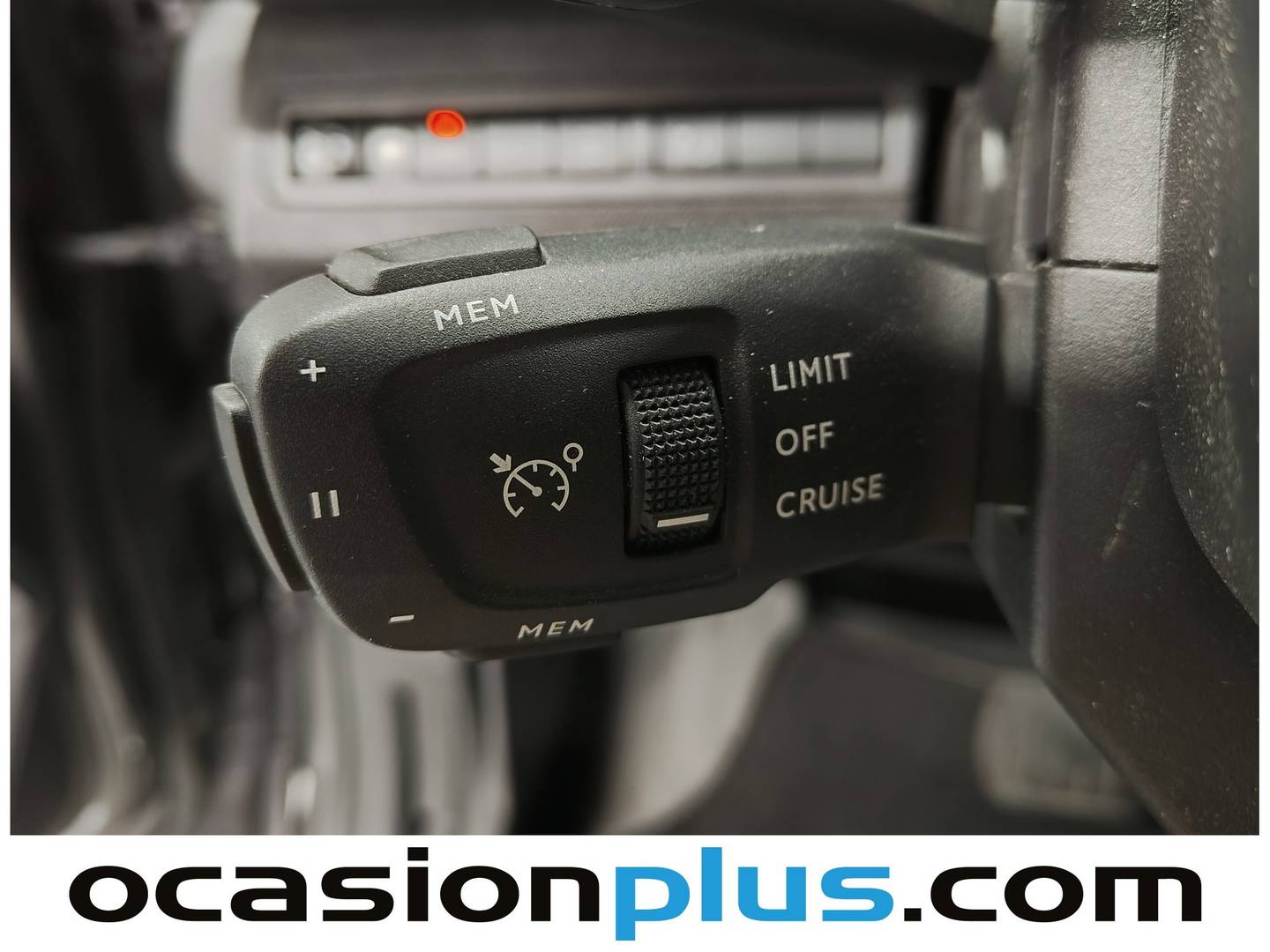 Foto Peugeot 3008 Hybrid Peugeot 3008 Hybrid 300 Allure Pack e-EAT8 (300 CV)