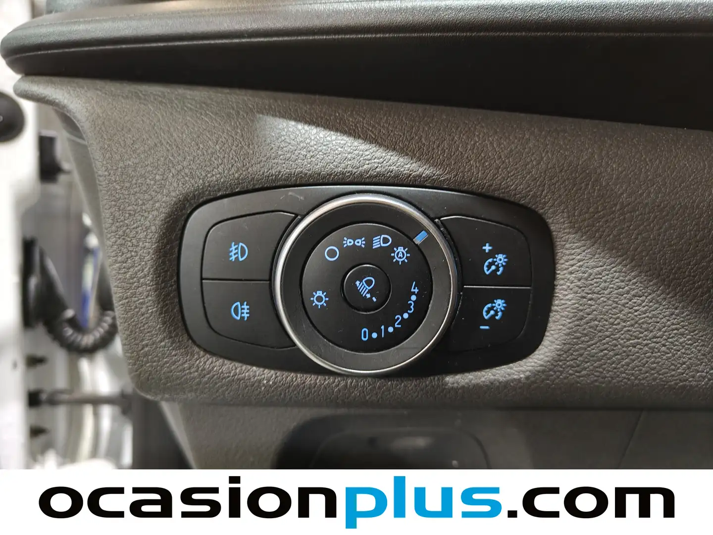 Foto Ford Transit Custom Ford Transit Custom Furgon 2.0 TDCI MHEV Trail 300 L1 (130 CV)