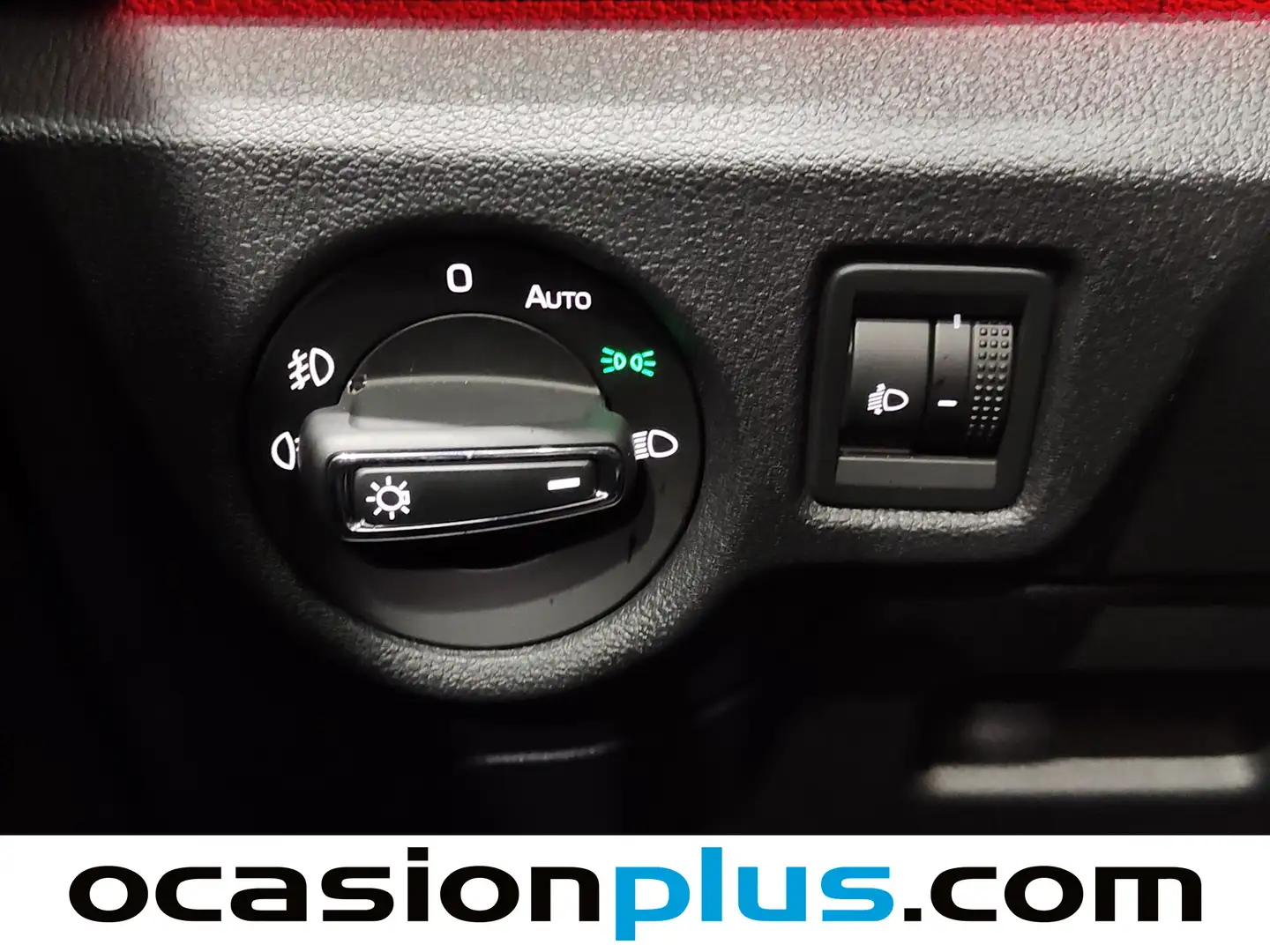 Foto Skoda Kamiq Skoda Kamiq 1.0 TSI Design DSG (115 CV)