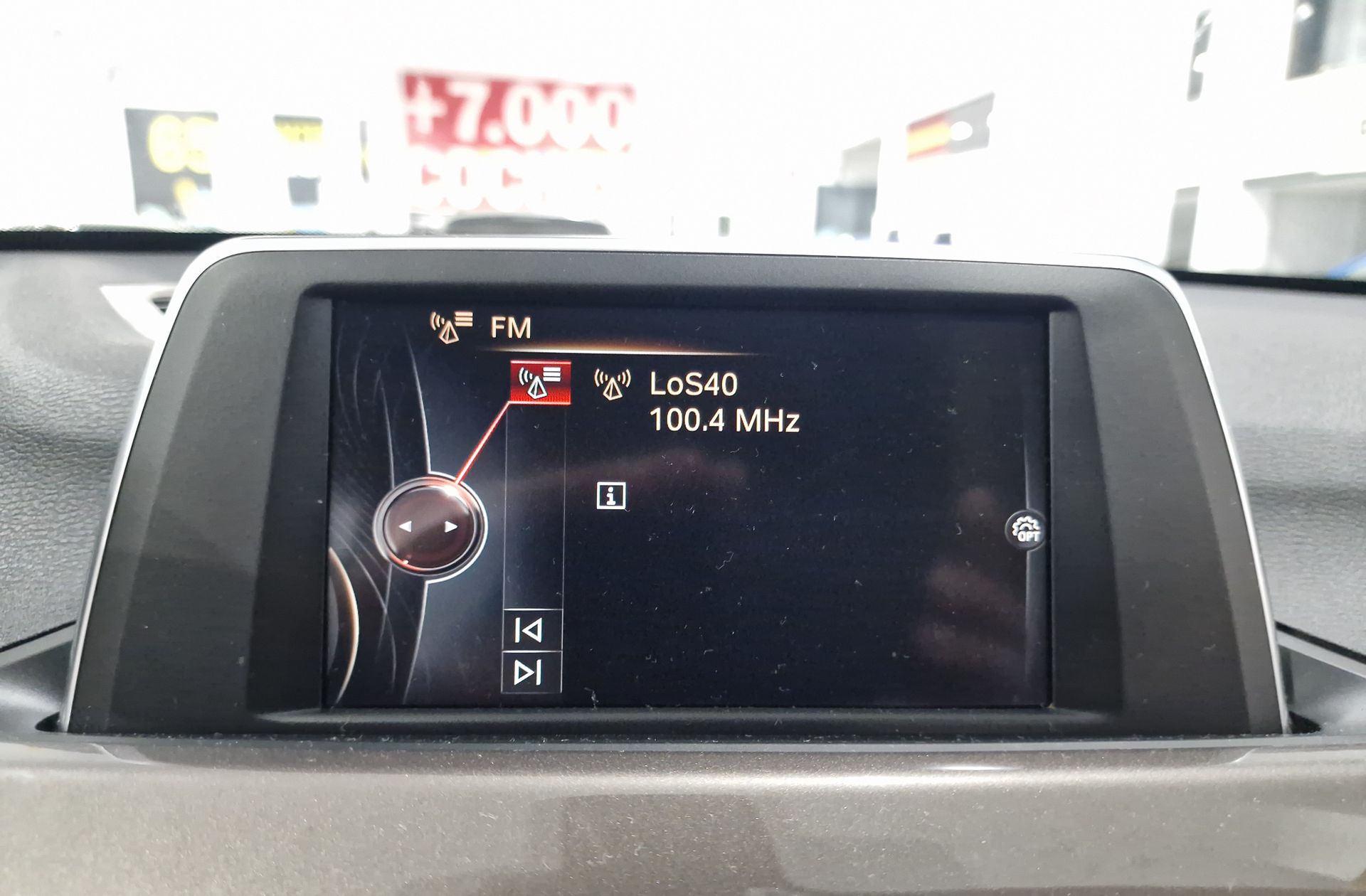 BMW X1 sDrive18d - foto 37