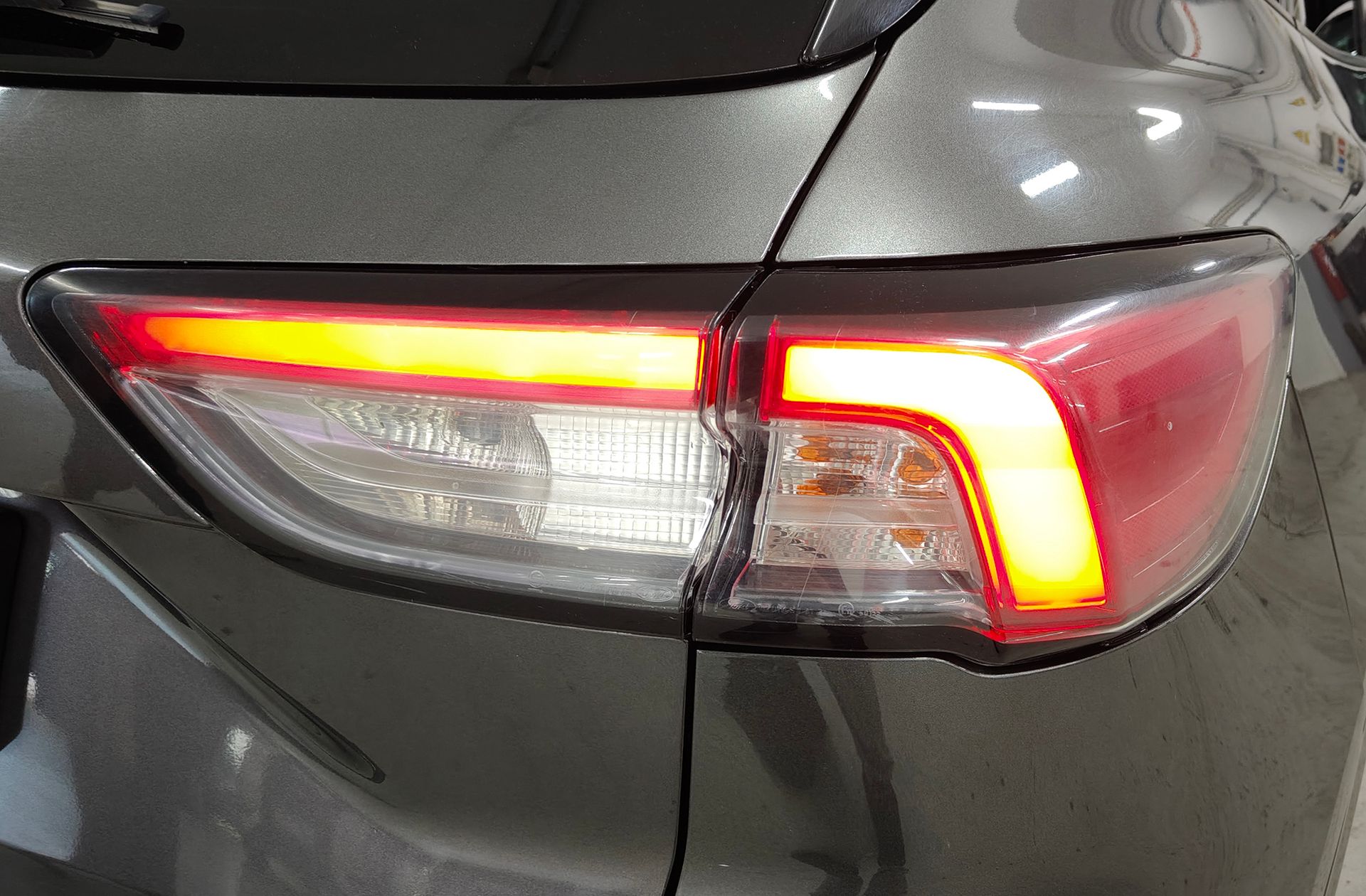 Ford Kuga 1.5 EcoBoost ST-Line 4x2 - foto 16