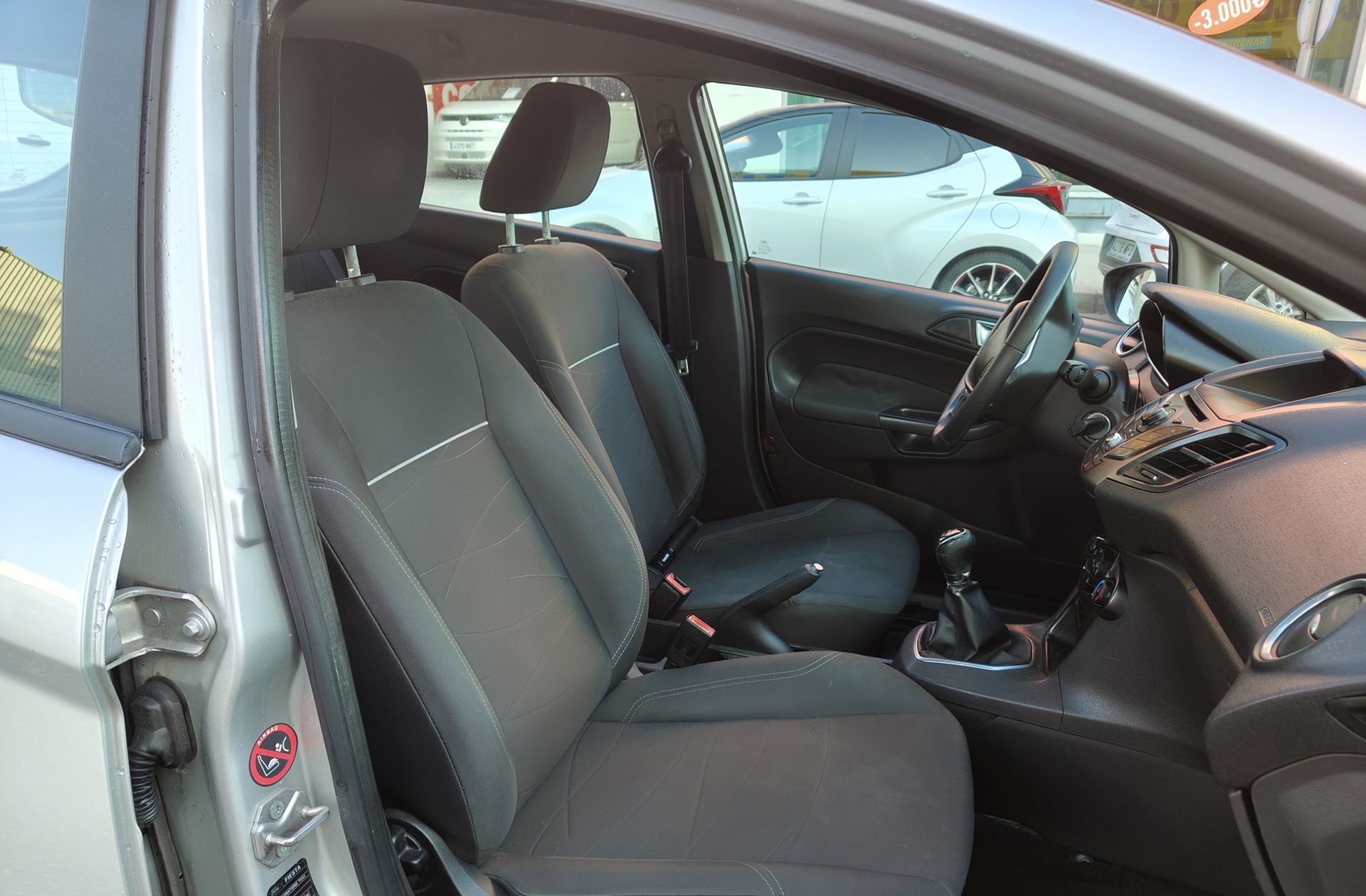 Ford Fiesta 1.5 TDCi Trend - foto 14