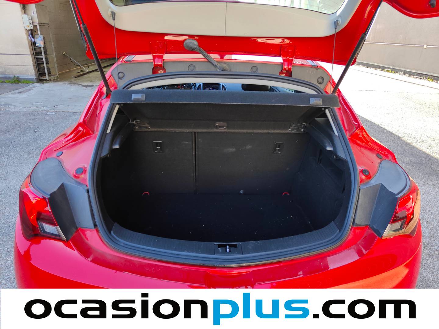 Fotos maletero Opel Astra Opel Astra 1.6 CDTI Selective (136 CV)