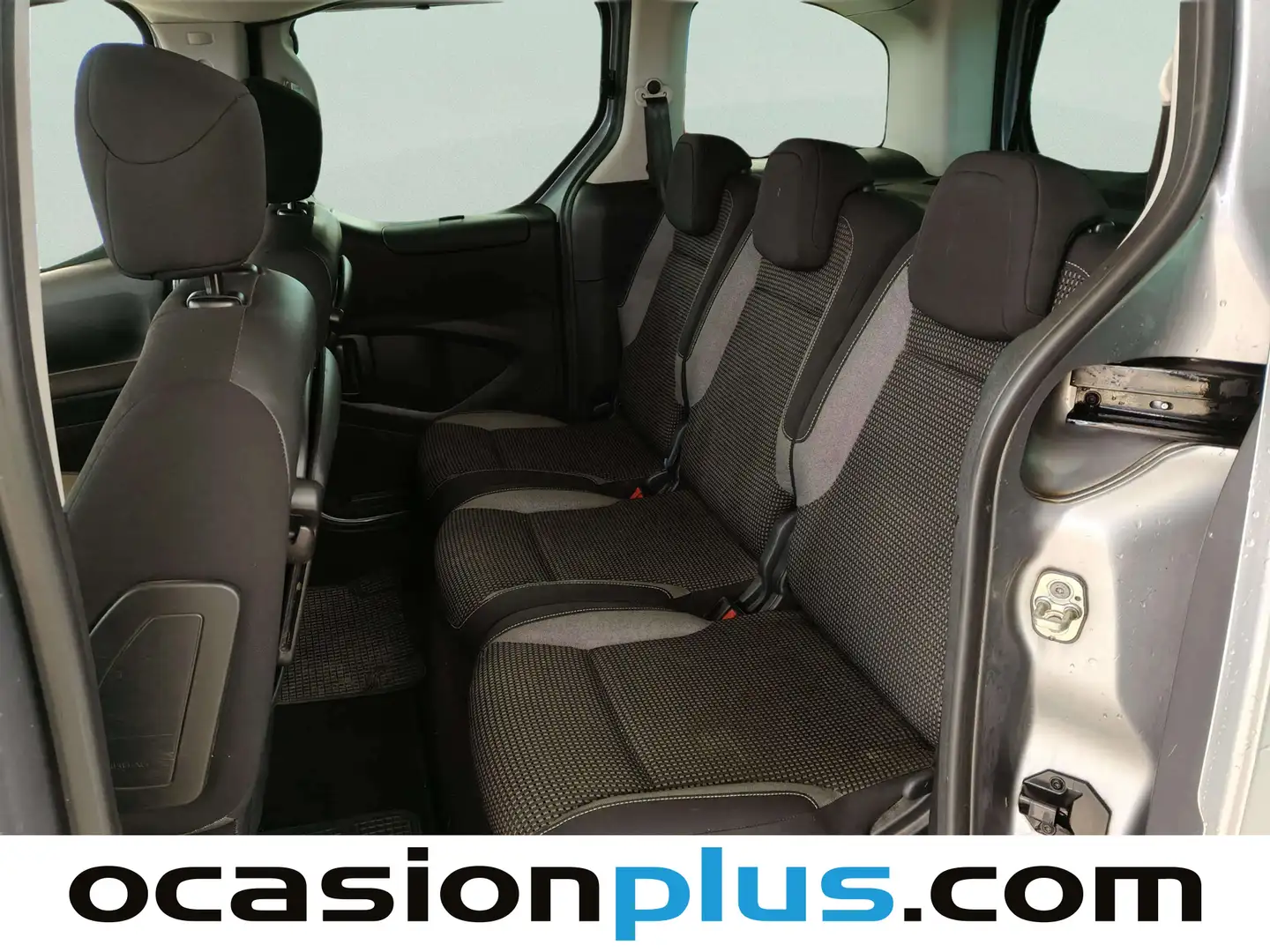 Foto Peugeot Partner Peugeot Partner Tepee Combi BlueHDI 120 Style (120 CV)