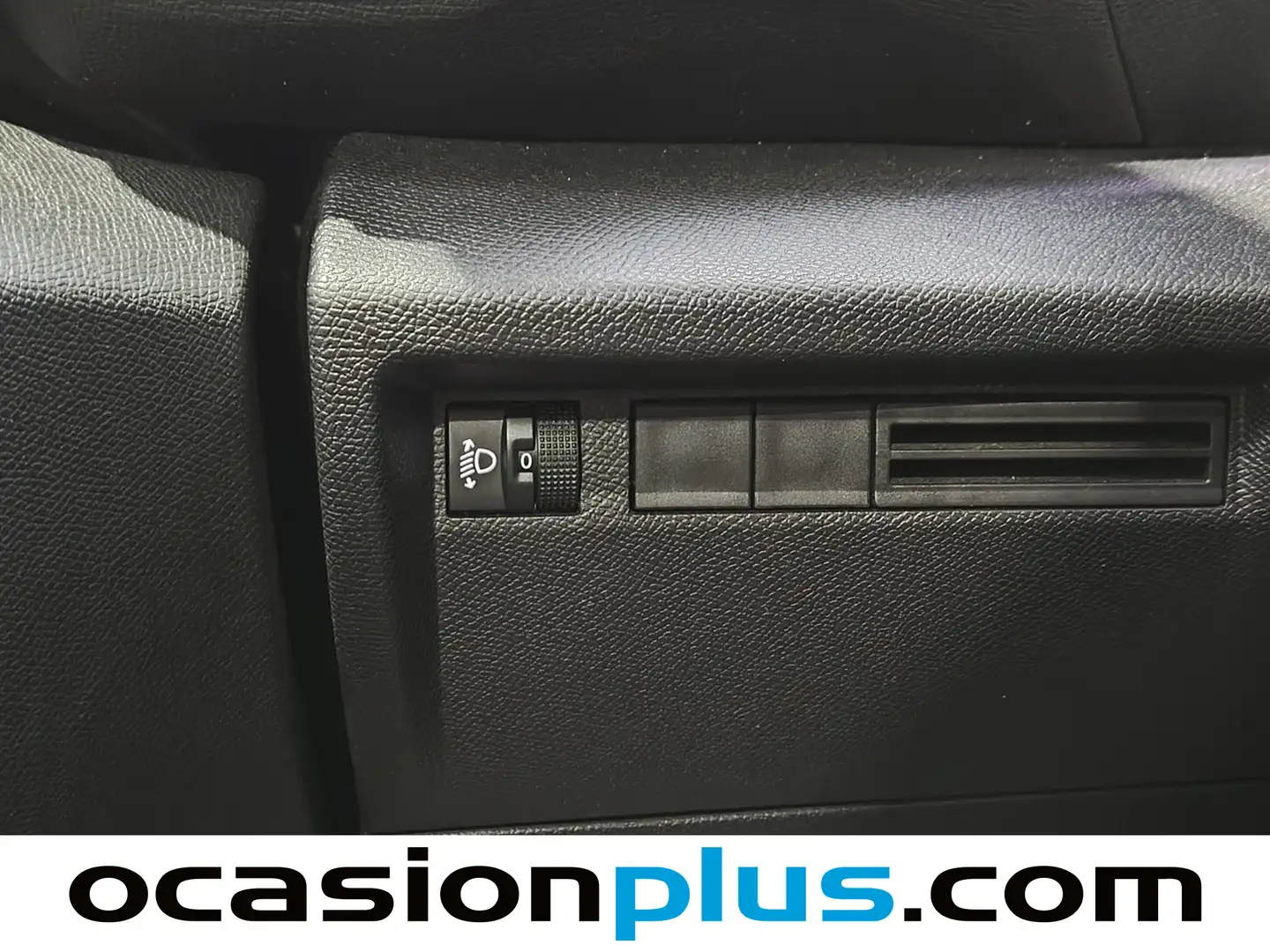 Foto Citroën C4 Citroen C4 130 S&S 6v Feel Pack (130 CV)