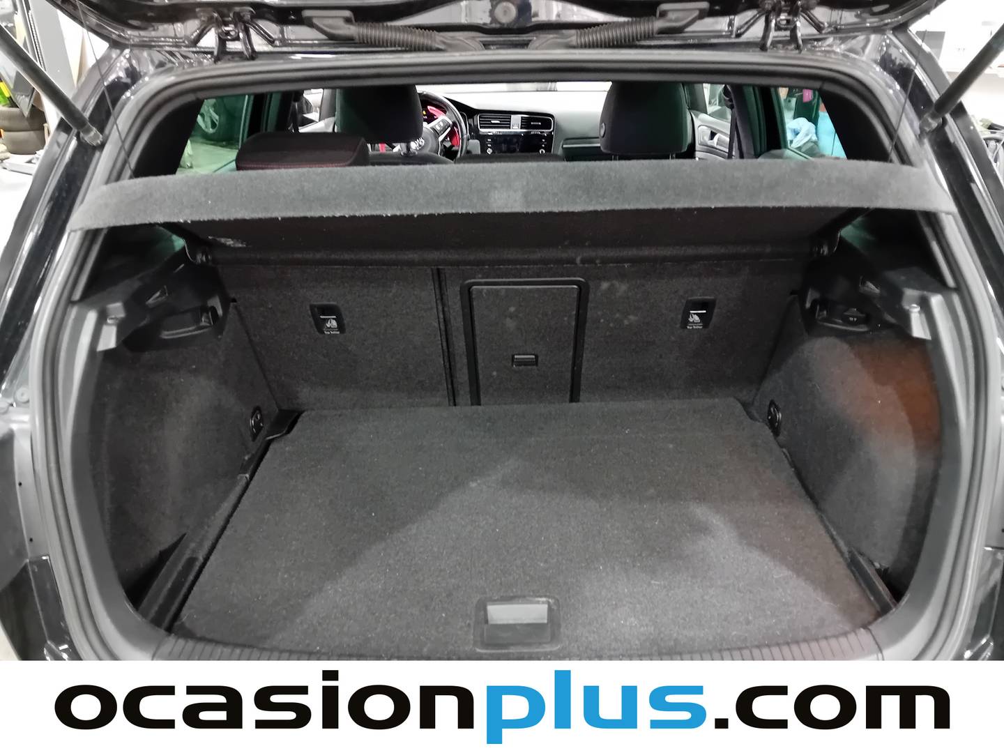 Fotos maletero Volkswagen Golf Volkswagen Golf GTI Performance 2.0 TSI (245 CV) DSG