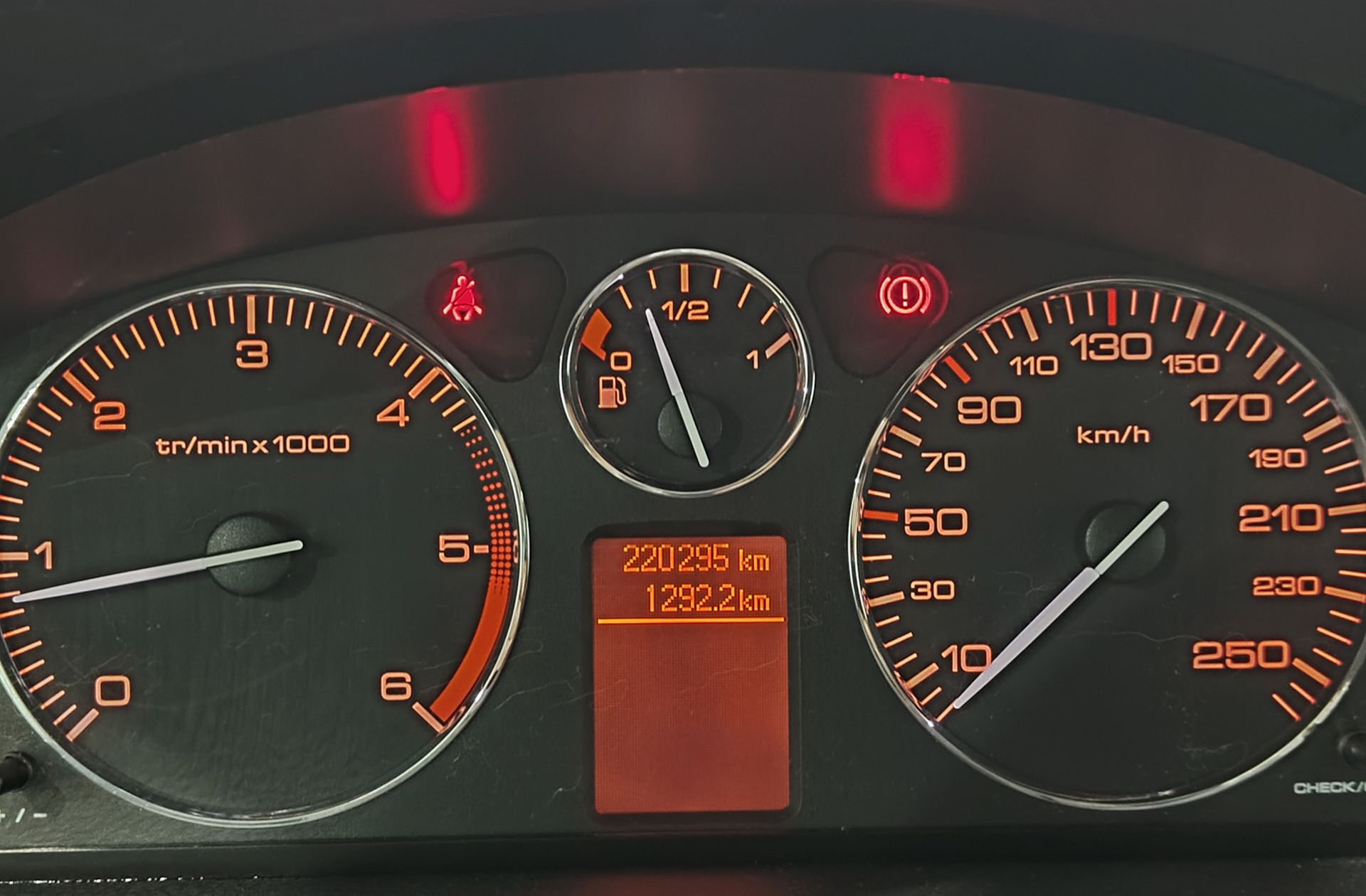 Peugeot 407 HDi 136 ST Confort Pack - foto 7