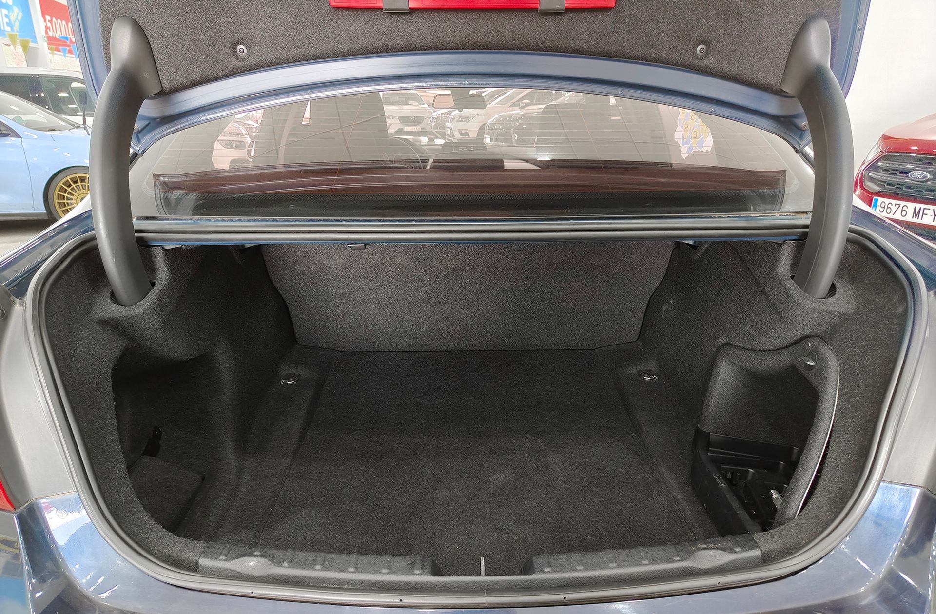 BMW Serie 3 318d - foto 14