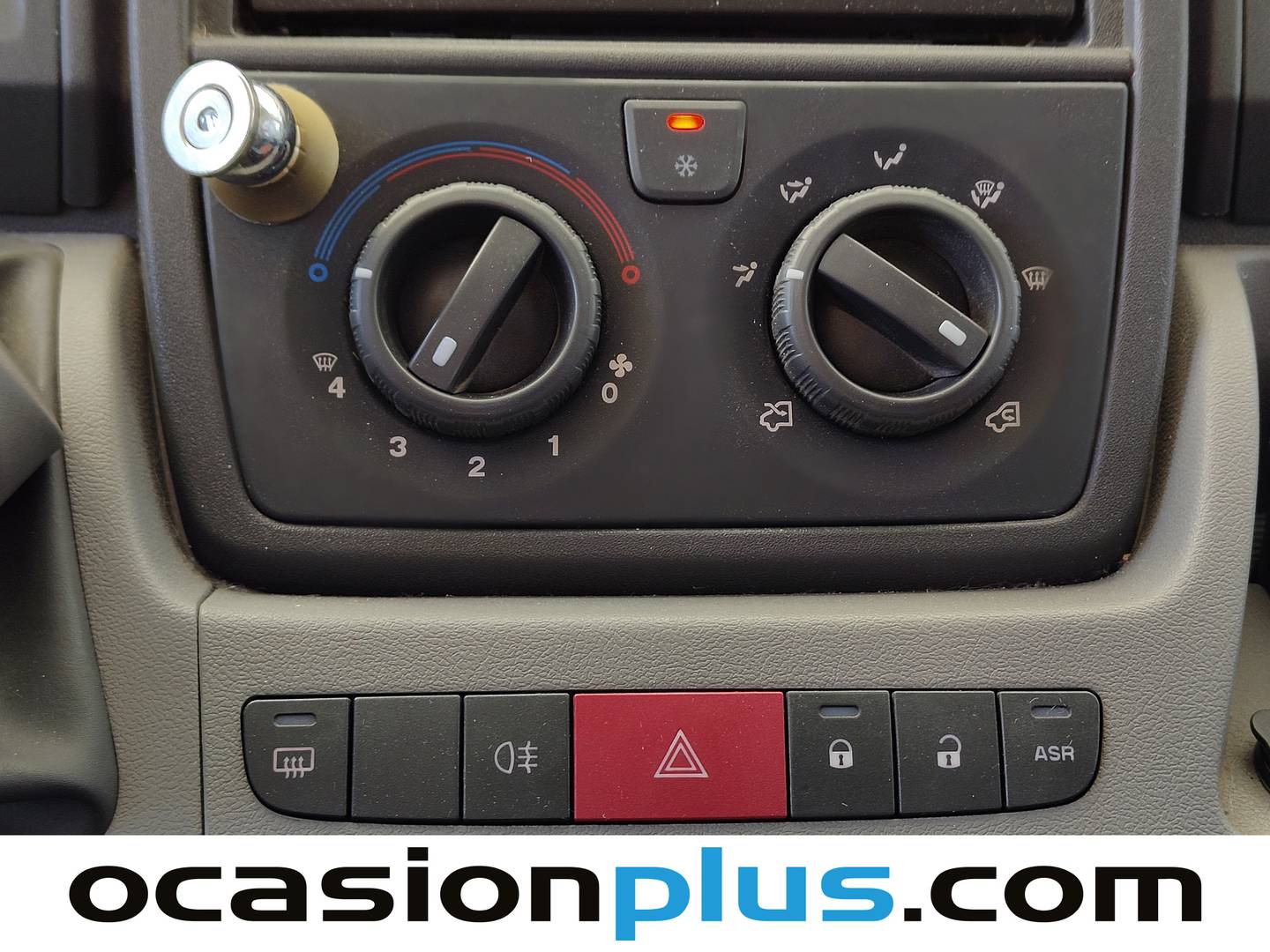 Paquetes del Elnagh M 200 Elnagh M 200 2.3D Baron 47 D (130 CV) 7 Plazas