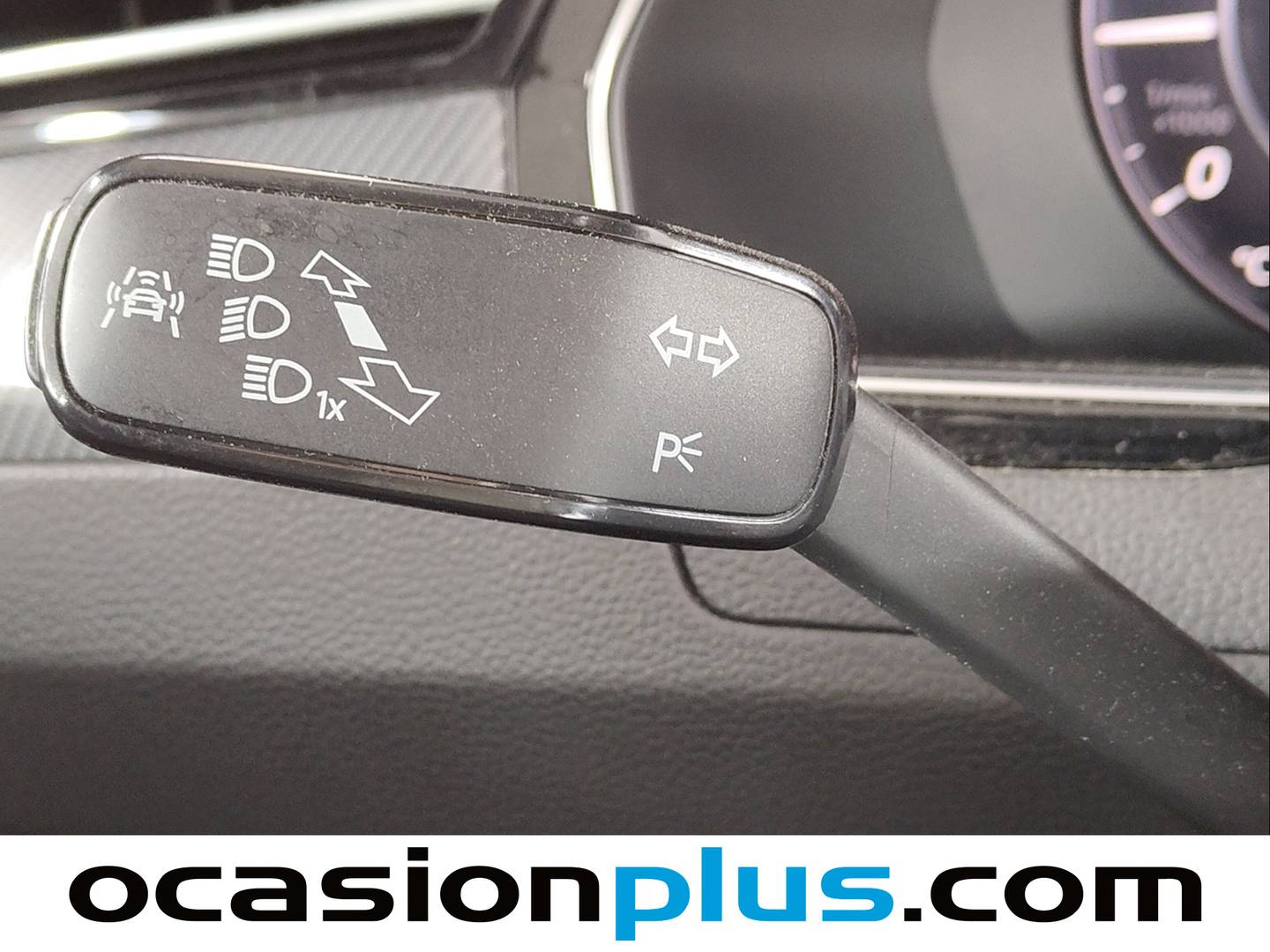 Volkswagen Arteon Volkswagen Arteon R-Line 2.0 TDI (150 CV) DSG km 0