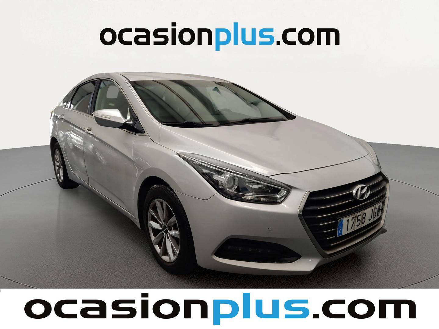 Foto delantera Hyundai i40 Hyundai i40 1.7 CRDI BlueDrive Tecno (141 CV) derecha