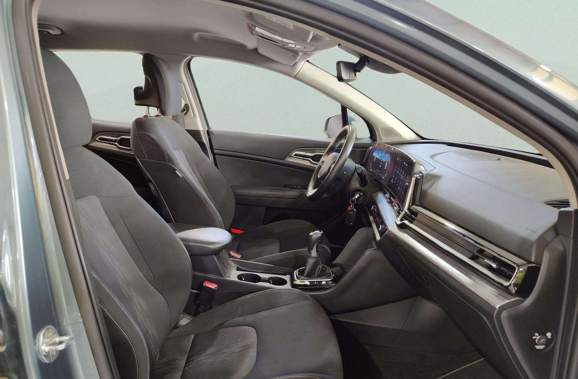 Kia Sportage 1.6 T-GDi Drive 4x2 - foto 19