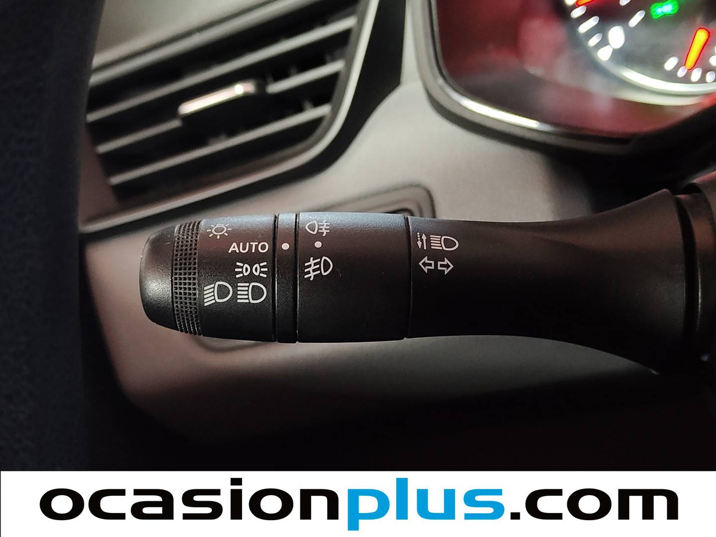 Acabados Renault Clio Renault Clio Business TCe (90 CV)