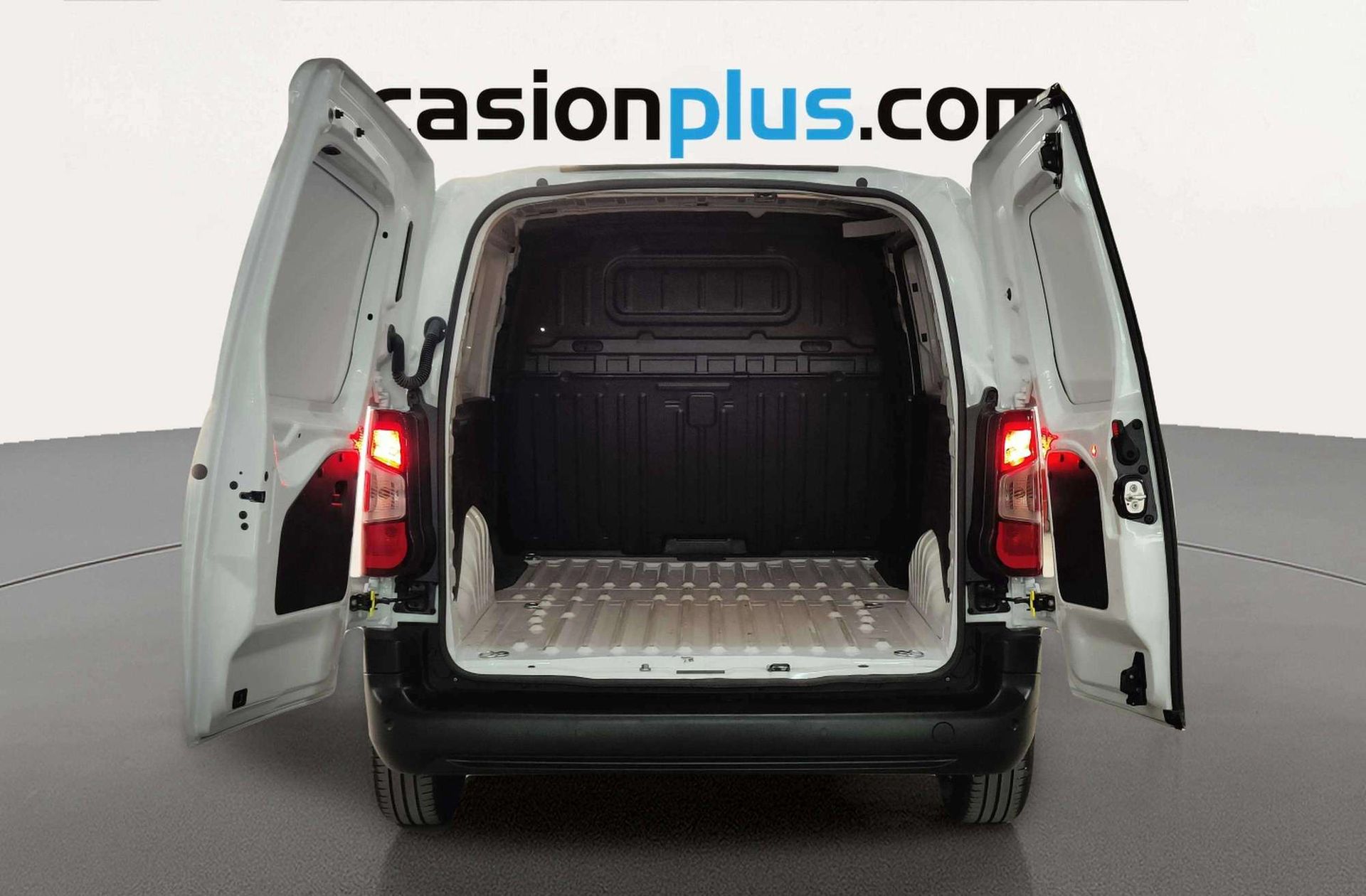 Opel Combo Cargo 1.5 Diesel M 650kg - foto 14