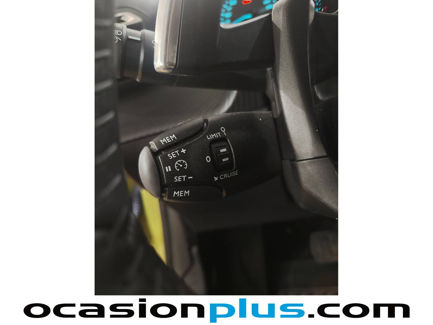 Equipamiento del Peugeot 208 Peugeot 208 Style Hybrid 110 eDCS6 (110 CV)