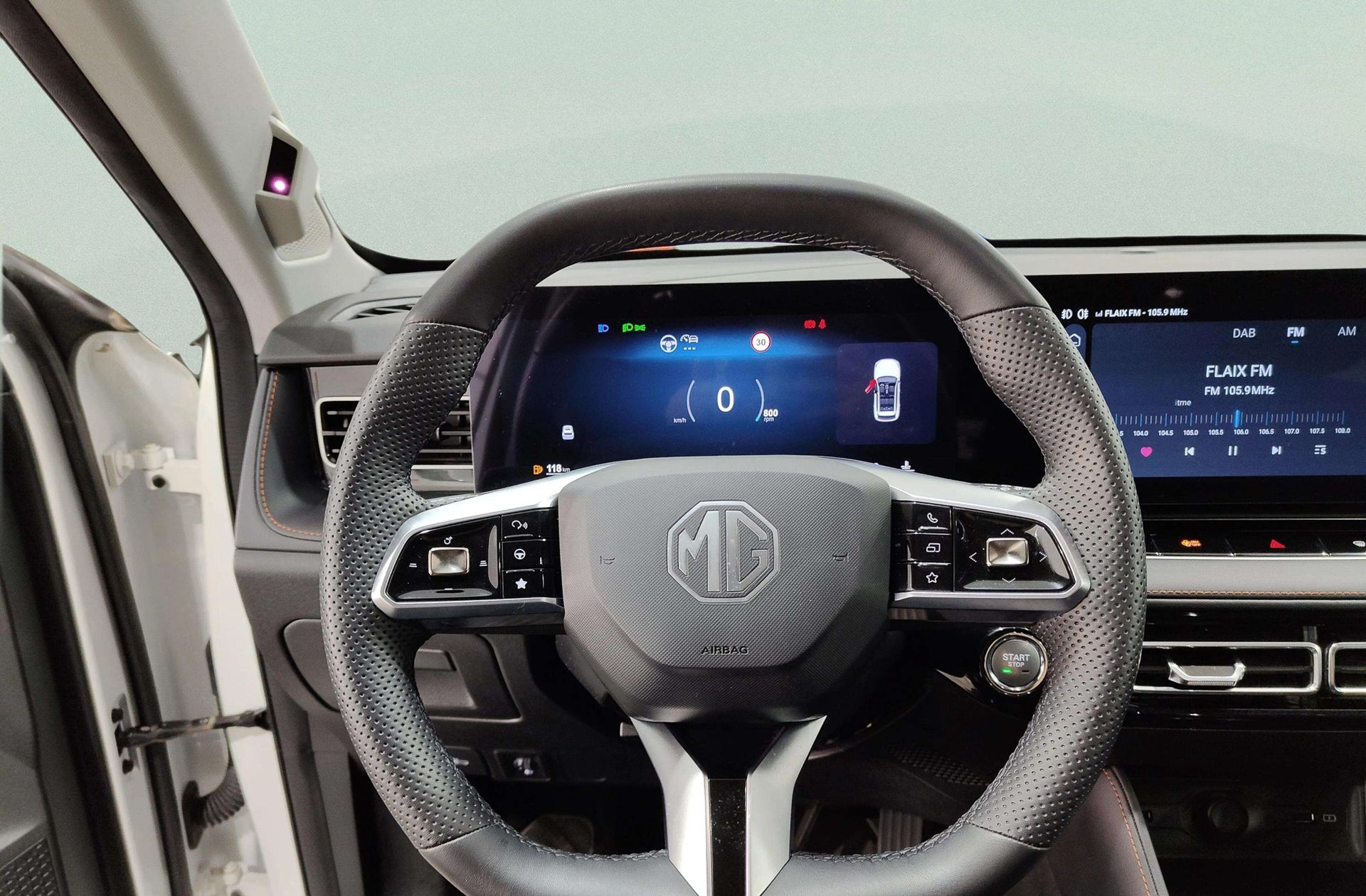 MG HS 1.5 T-GDi Luxury DCT - foto 24