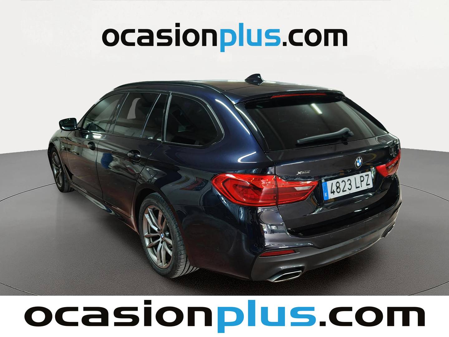 Foto trasera BMW Serie 5 BMW Serie 5 520d xDrive Touring (190 CV) Pack M izquierda