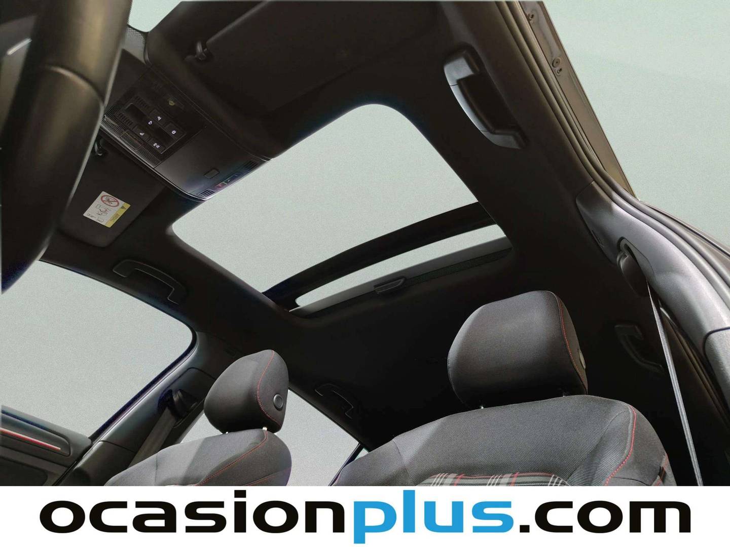 Extras y acabados del Volkswagen Golf Volkswagen Golf Performance 2.0 TSI (245CV) DSG