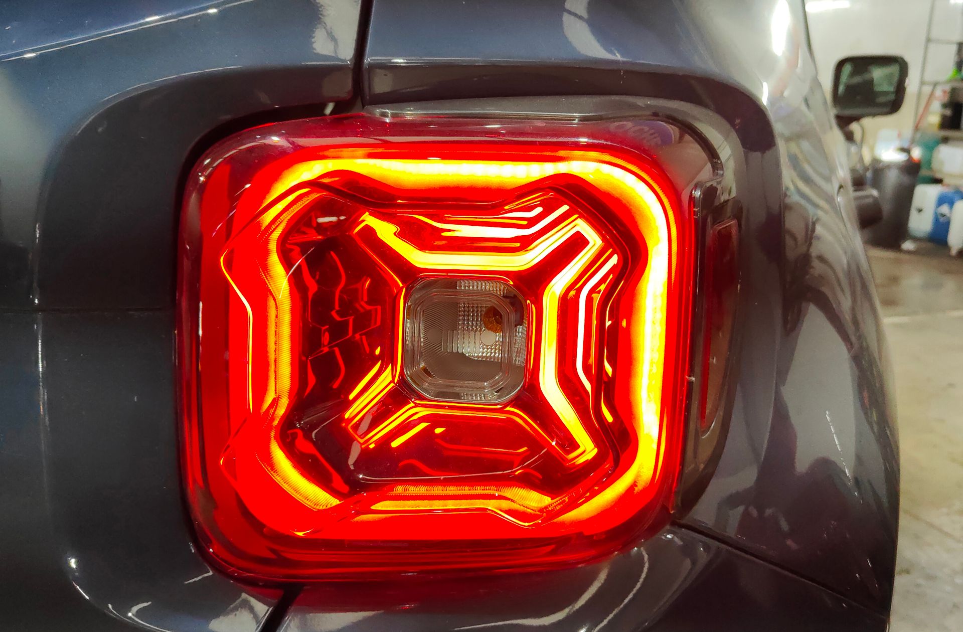 Jeep Renegade eHybrid 1.5 Limited ATX - foto 18