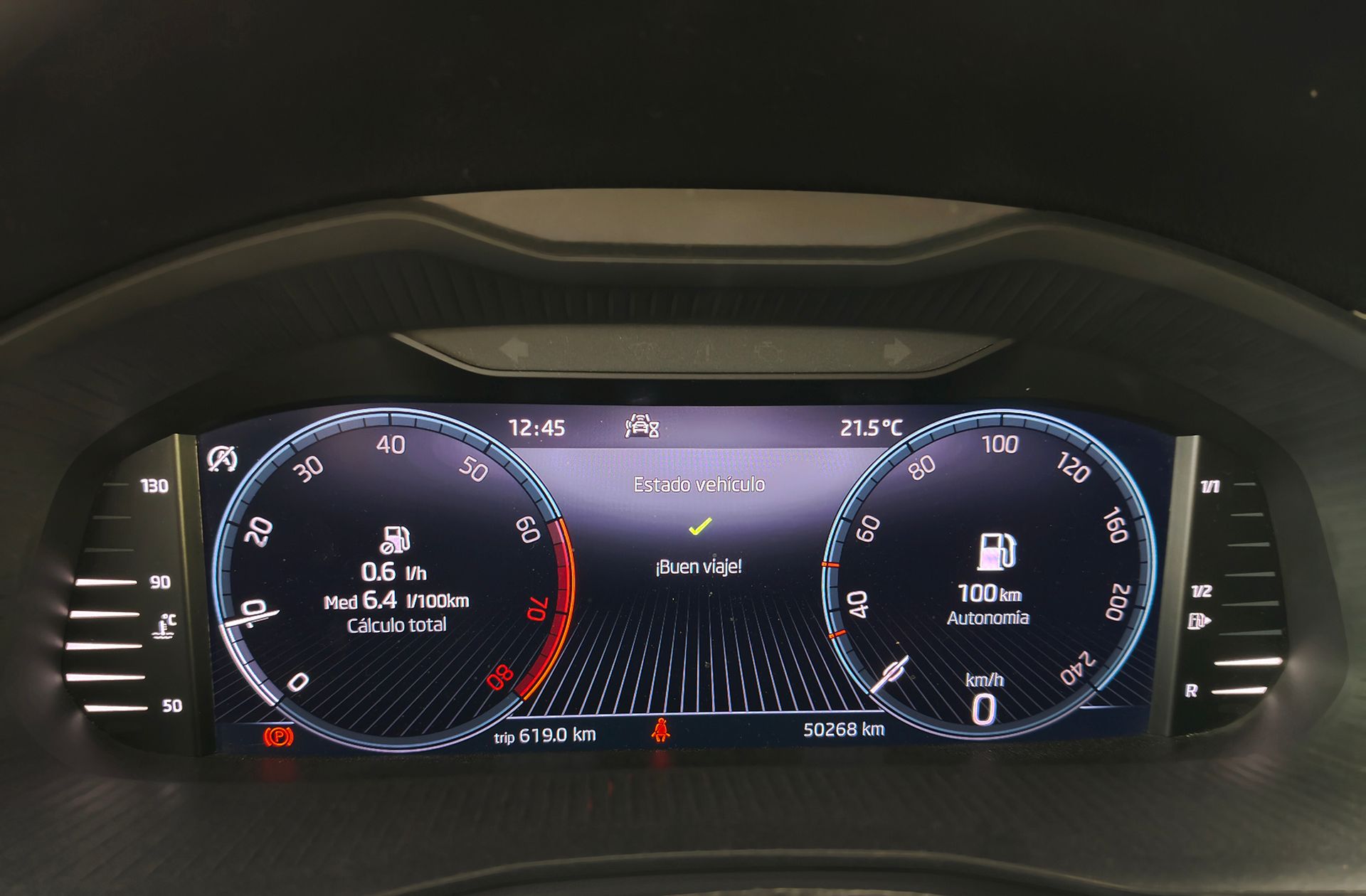 Škoda Kamiq 1.0 TSI Ambition - foto 23