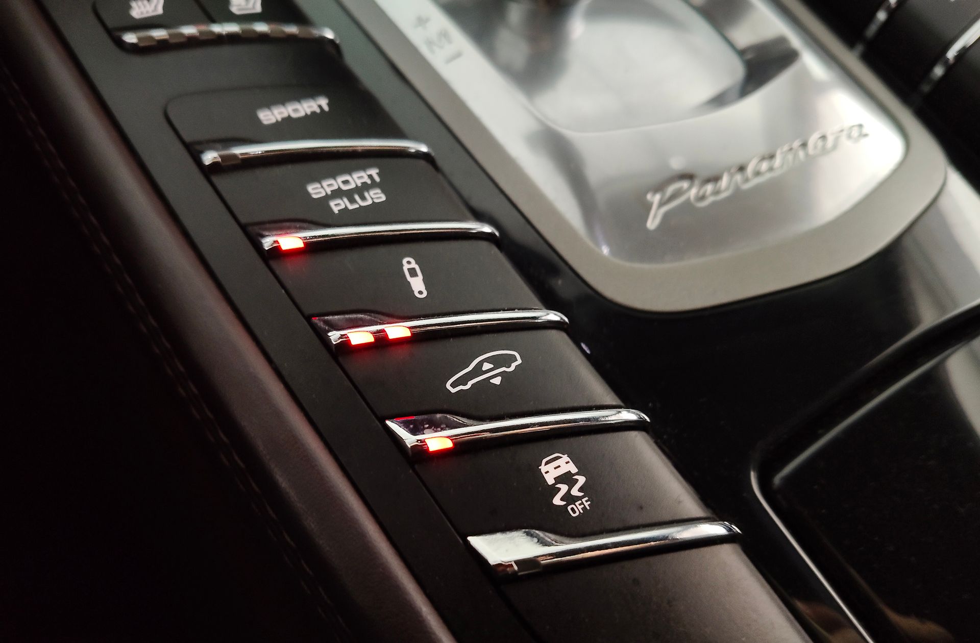 Porsche Panamera GTS - foto 16