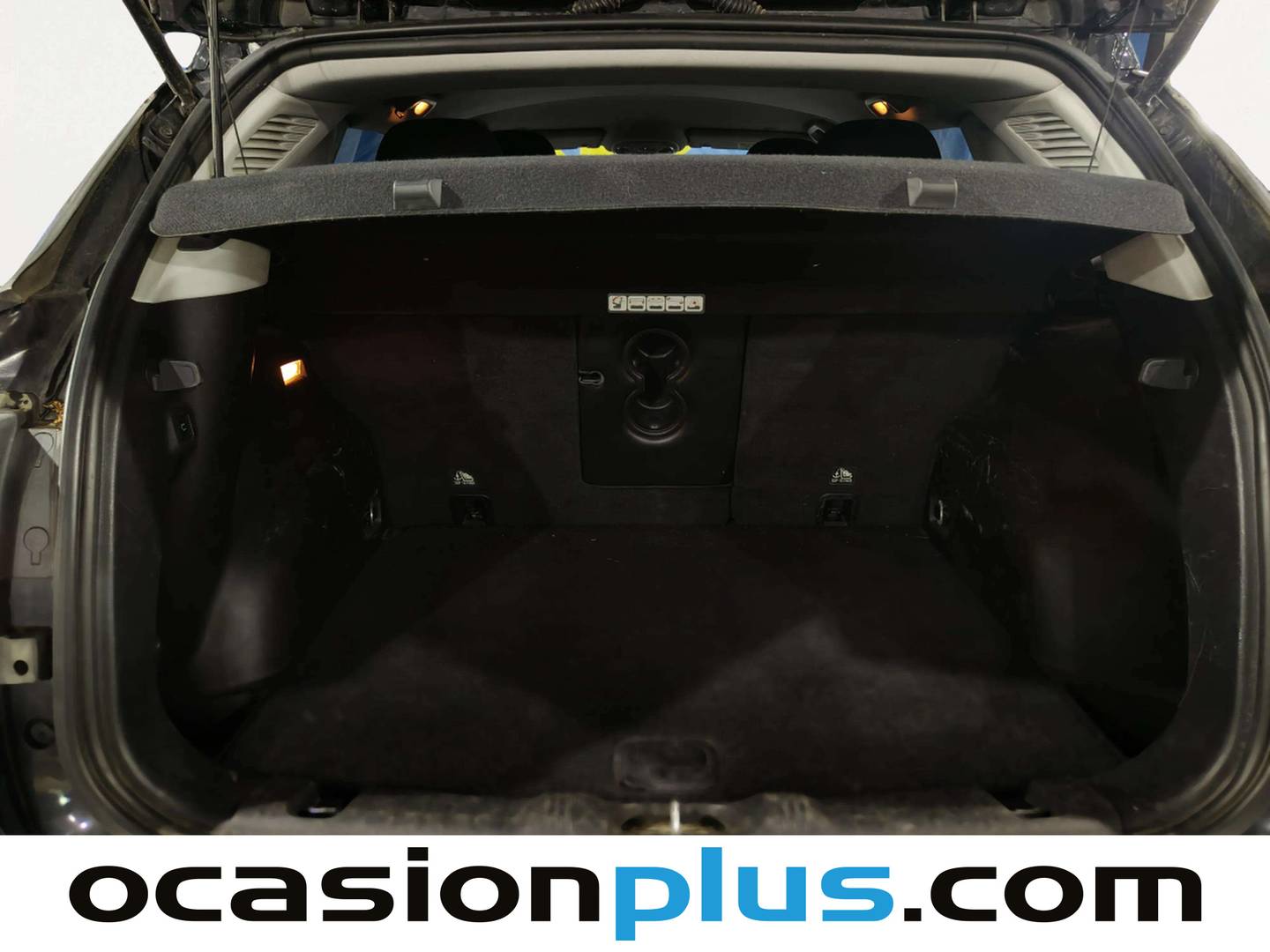 Fotos maletero Jeep Compass Jeep Compass 1.4 Multiair Limited 4x2 (140 CV)