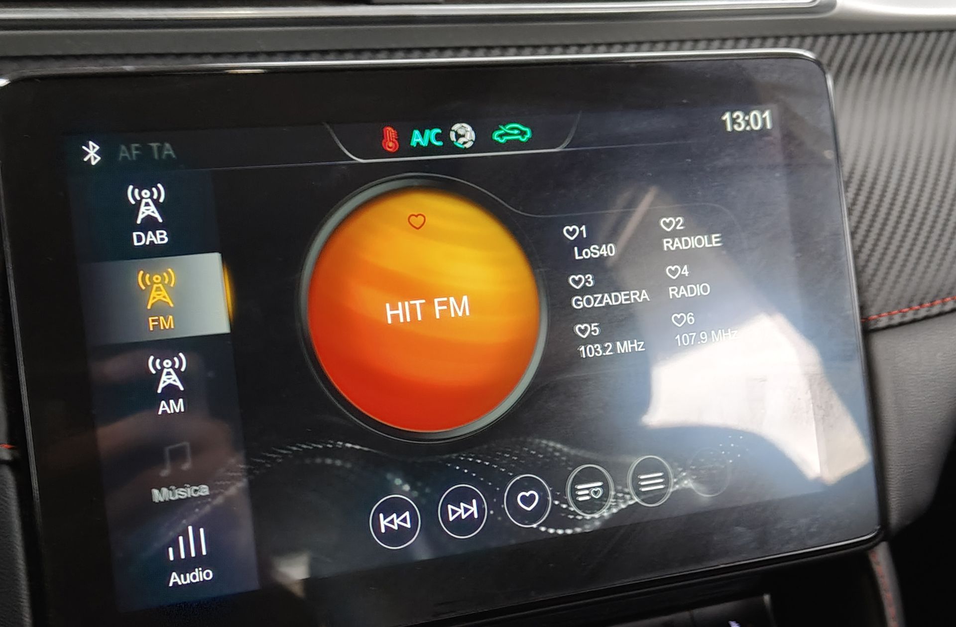 MG ZS 1.0T Luxury - foto 35