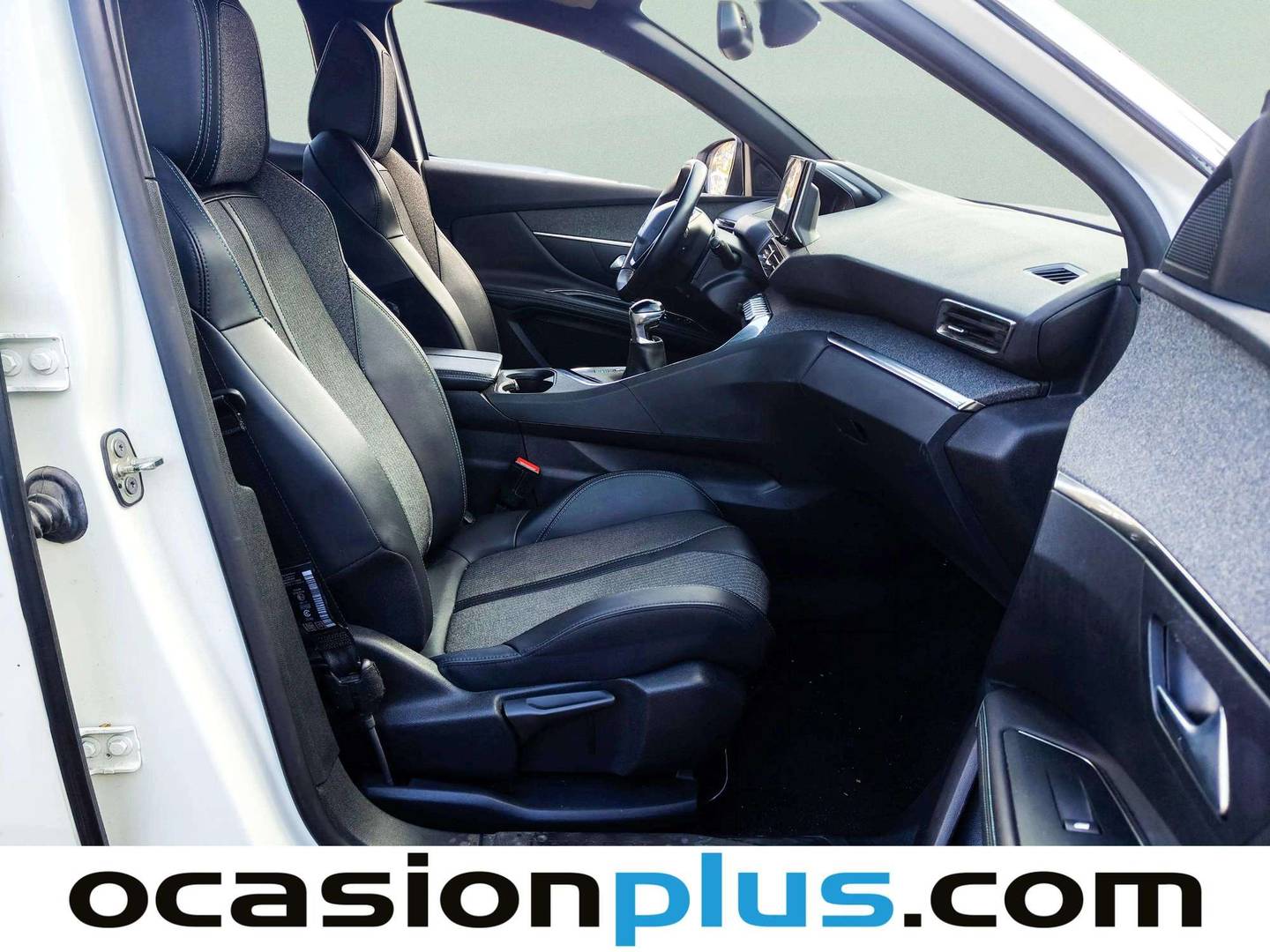 Foto Peugeot 3008 Peugeot 3008 PureTech 130 S&S Allure Pack (130 CV)