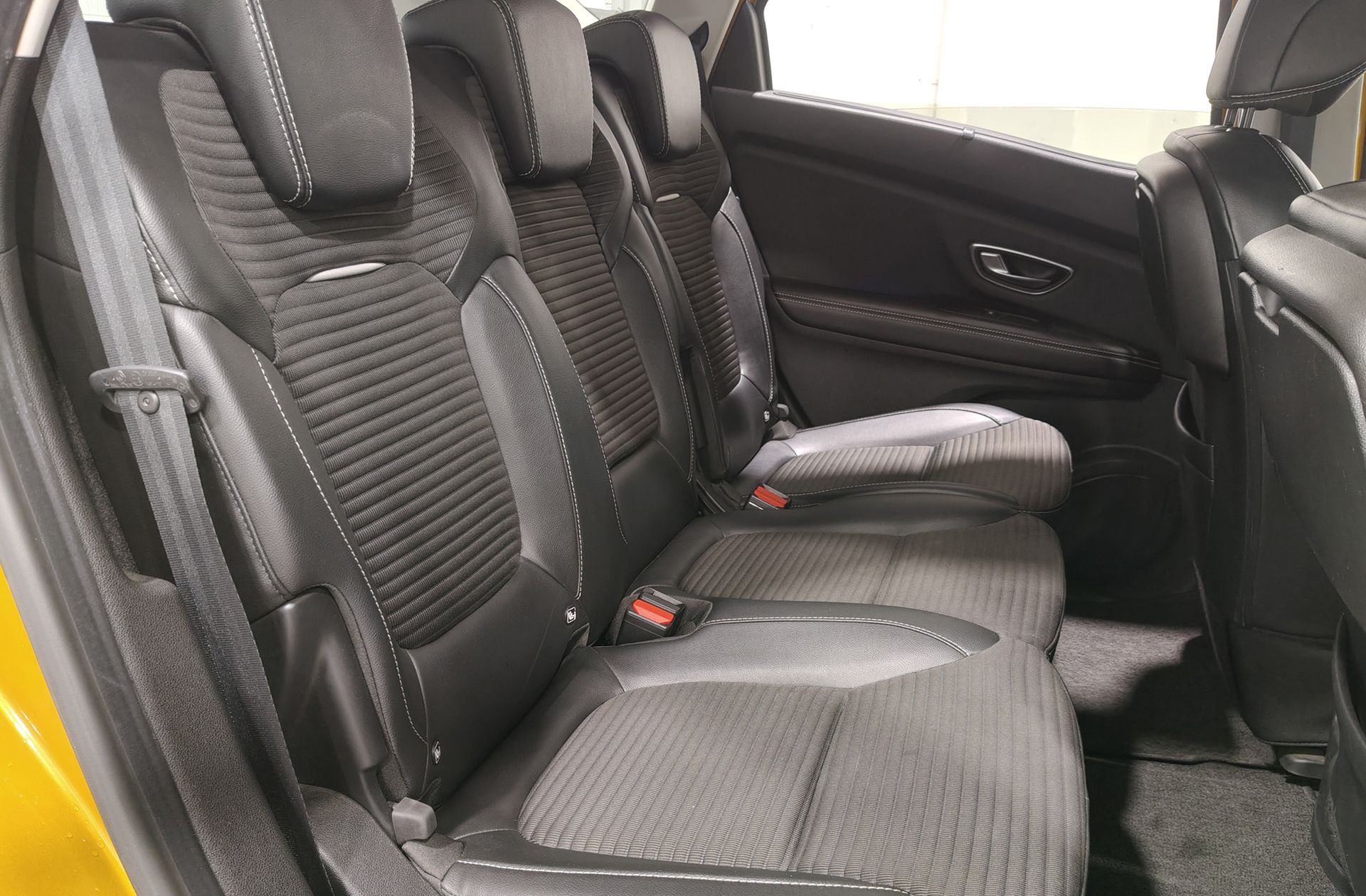 Renault Scénic Zen Energy dCi - foto 17