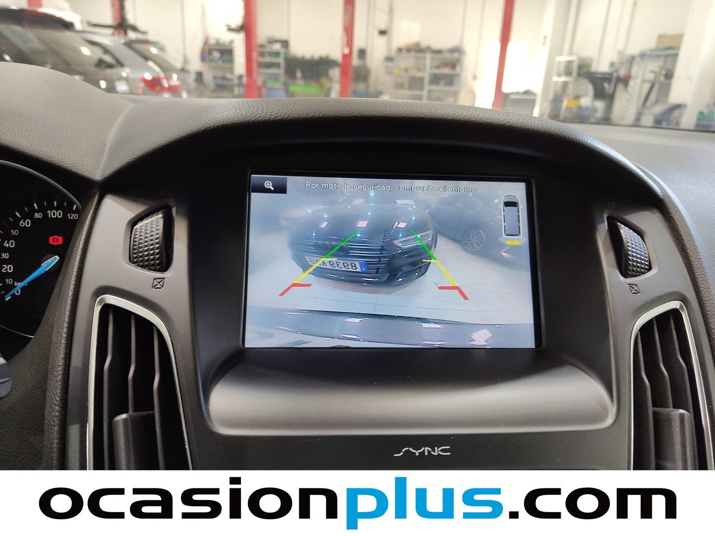 Equipamiento del Ford Focus Ford Focus SportBreak 1.5 TDCI Business (120 CV)