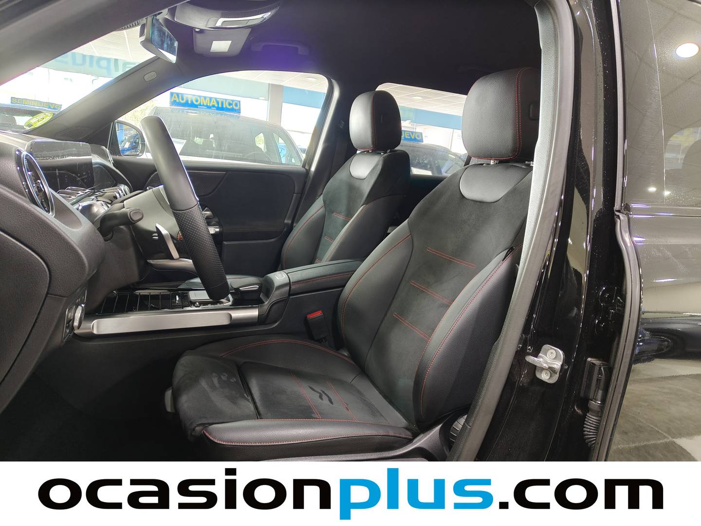 Foto asientos traseros Mercedes GLB Mercedes-Benz GLB 200 (163 CV) PACK AMG 7 PLAZAS