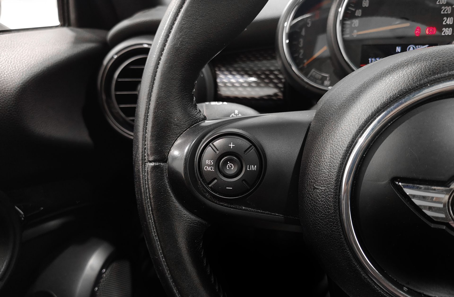MINI Cooper SD - foto 30