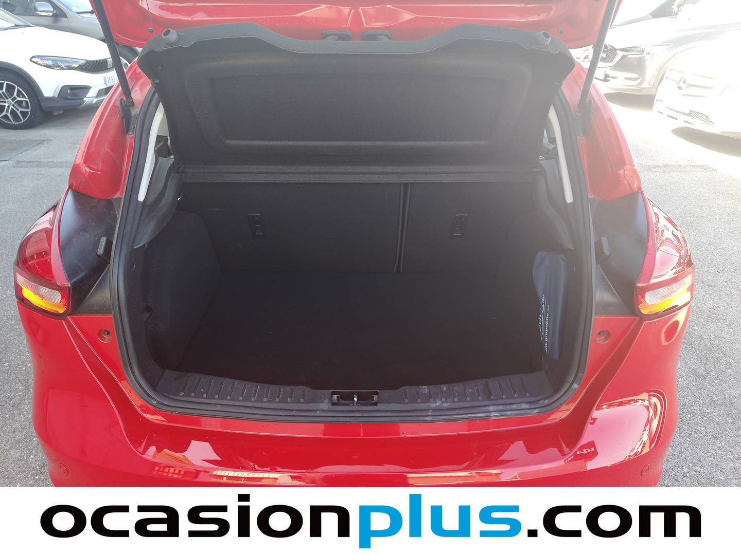 Fotos maletero Ford Focus Ford Focus 1.0 Ecoboost S&S Business (125 CV)