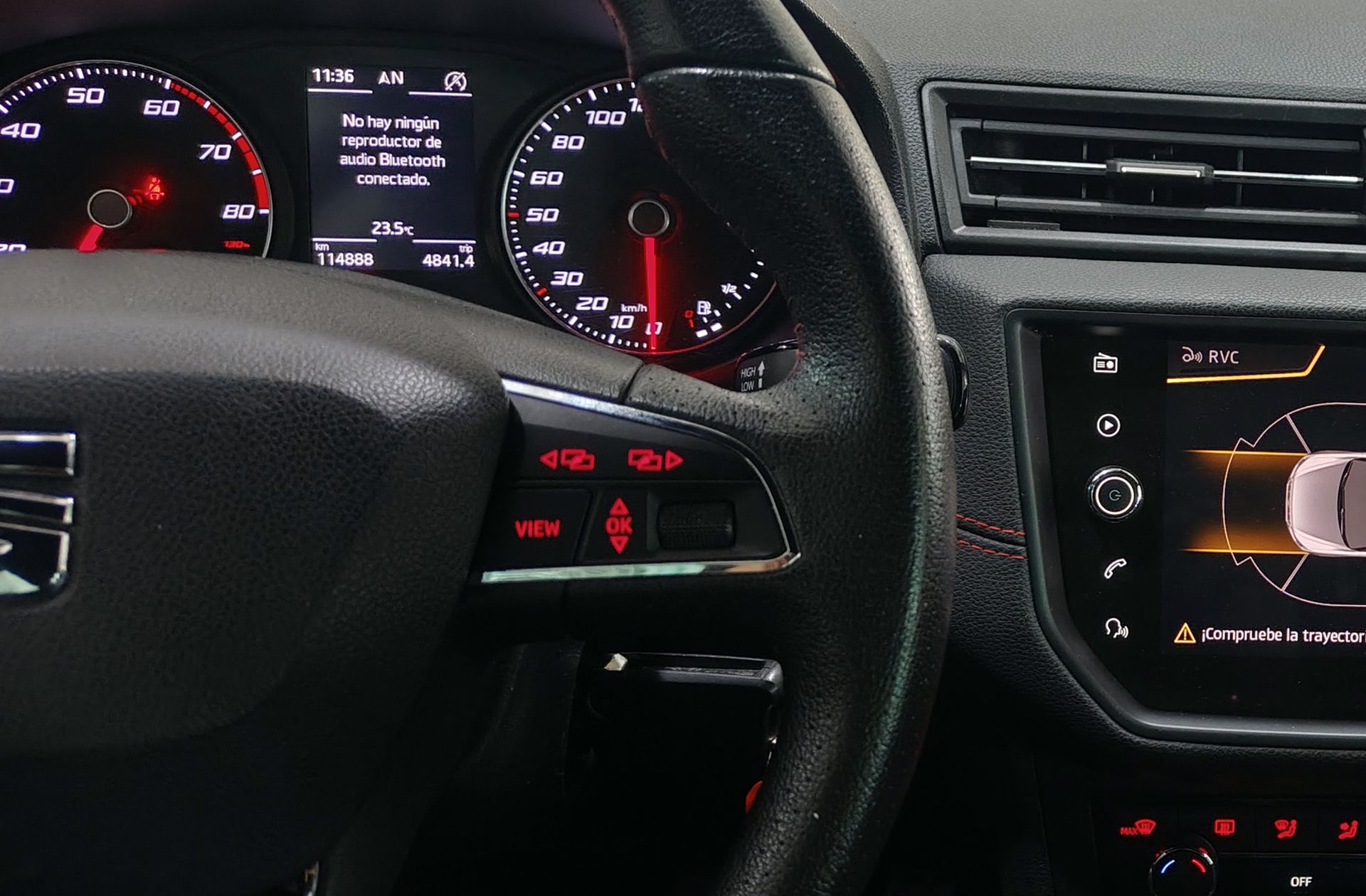 SEAT Arona 1.0 TSI FR - foto 30
