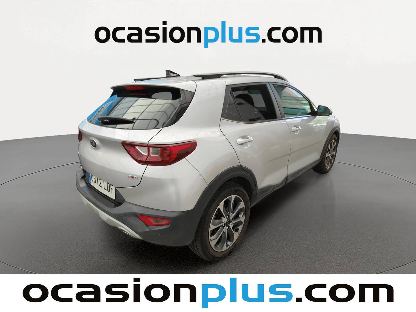 Foto trasera KIA Stonic KIA Stonic 1.0 T-GDi Tech DCT (120 CV) derecha